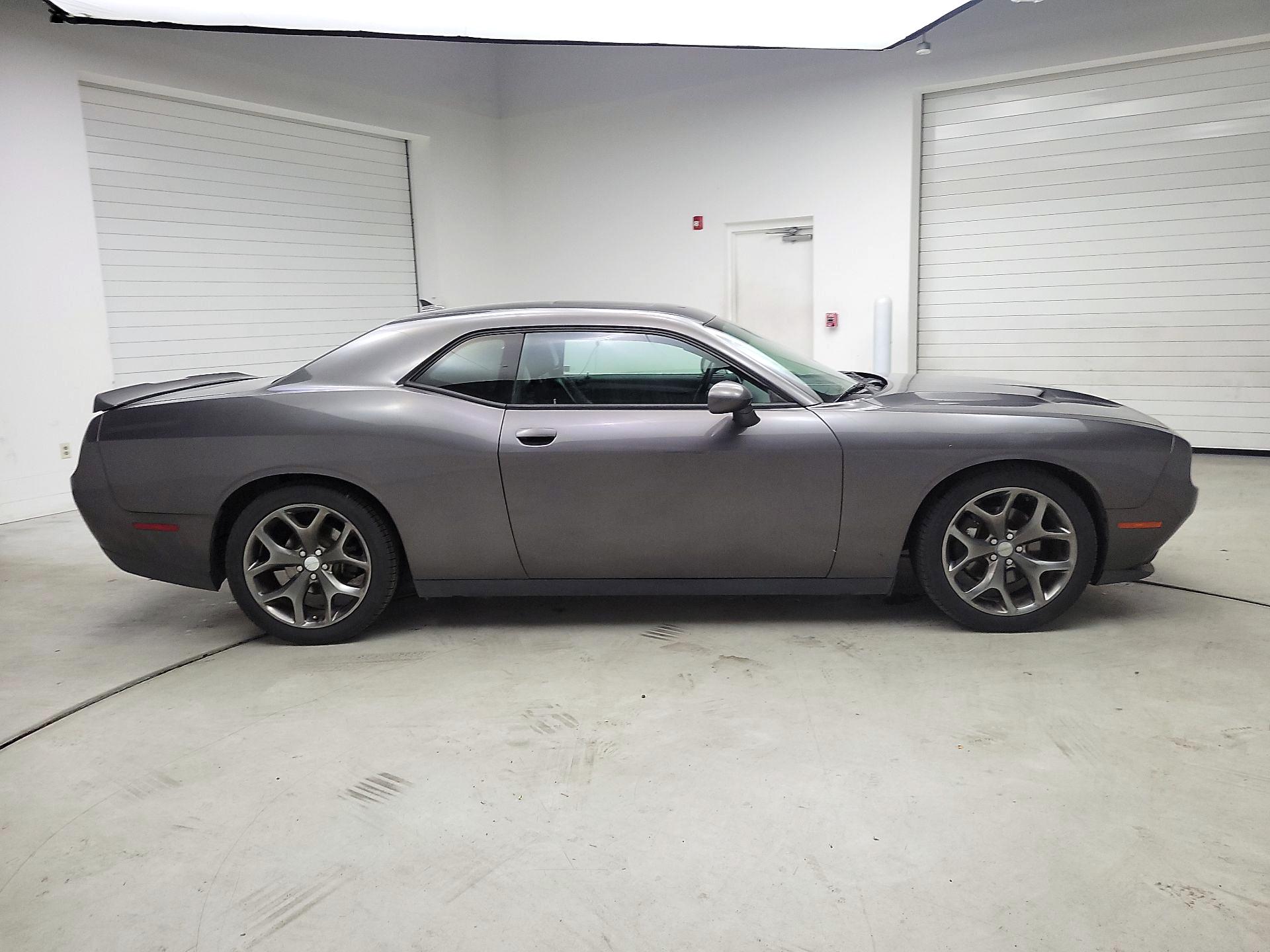 Thumbnail: 2015 Dodge Challenger - 4