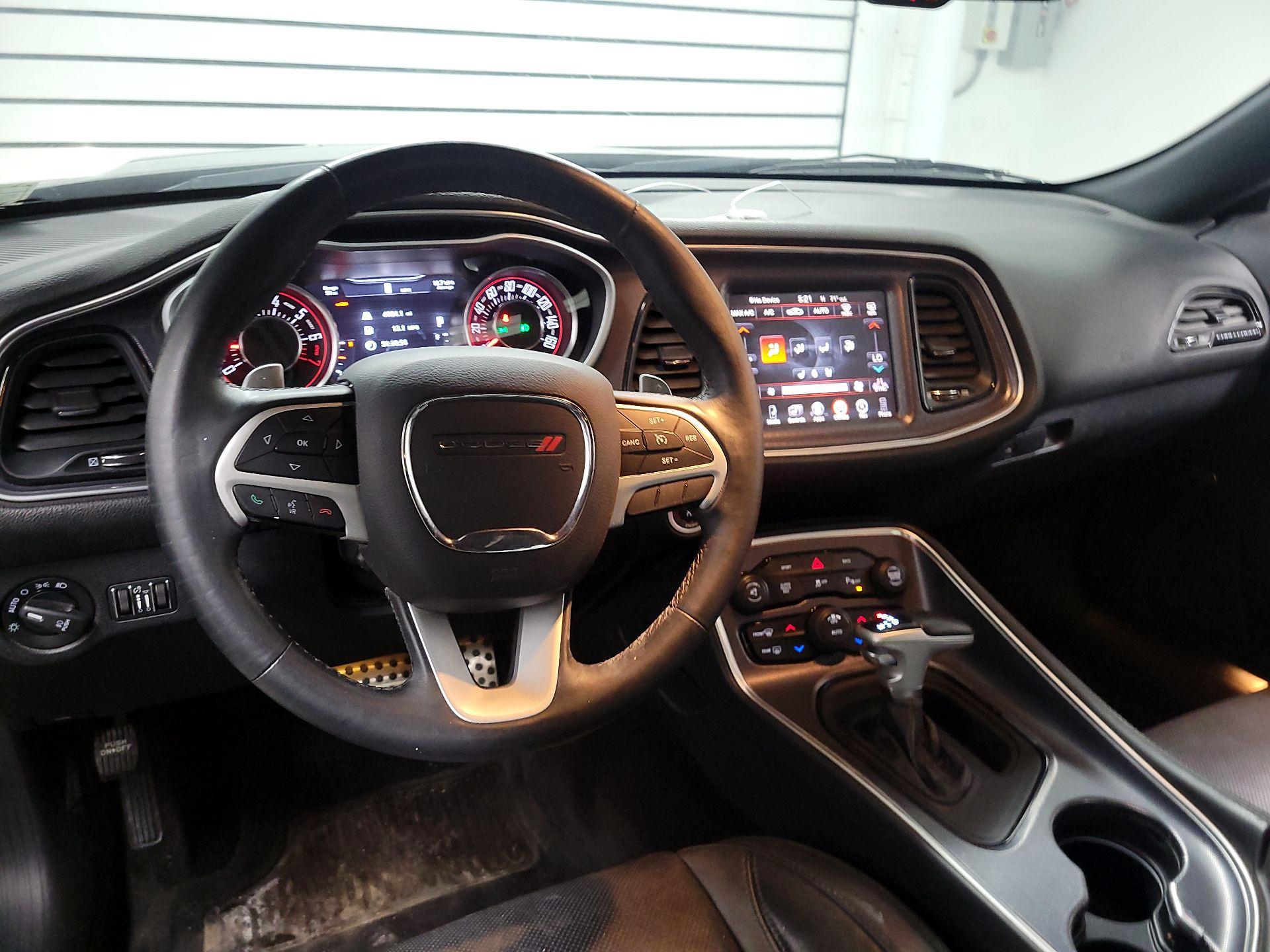 Thumbnail: 2015 Dodge Challenger - 8