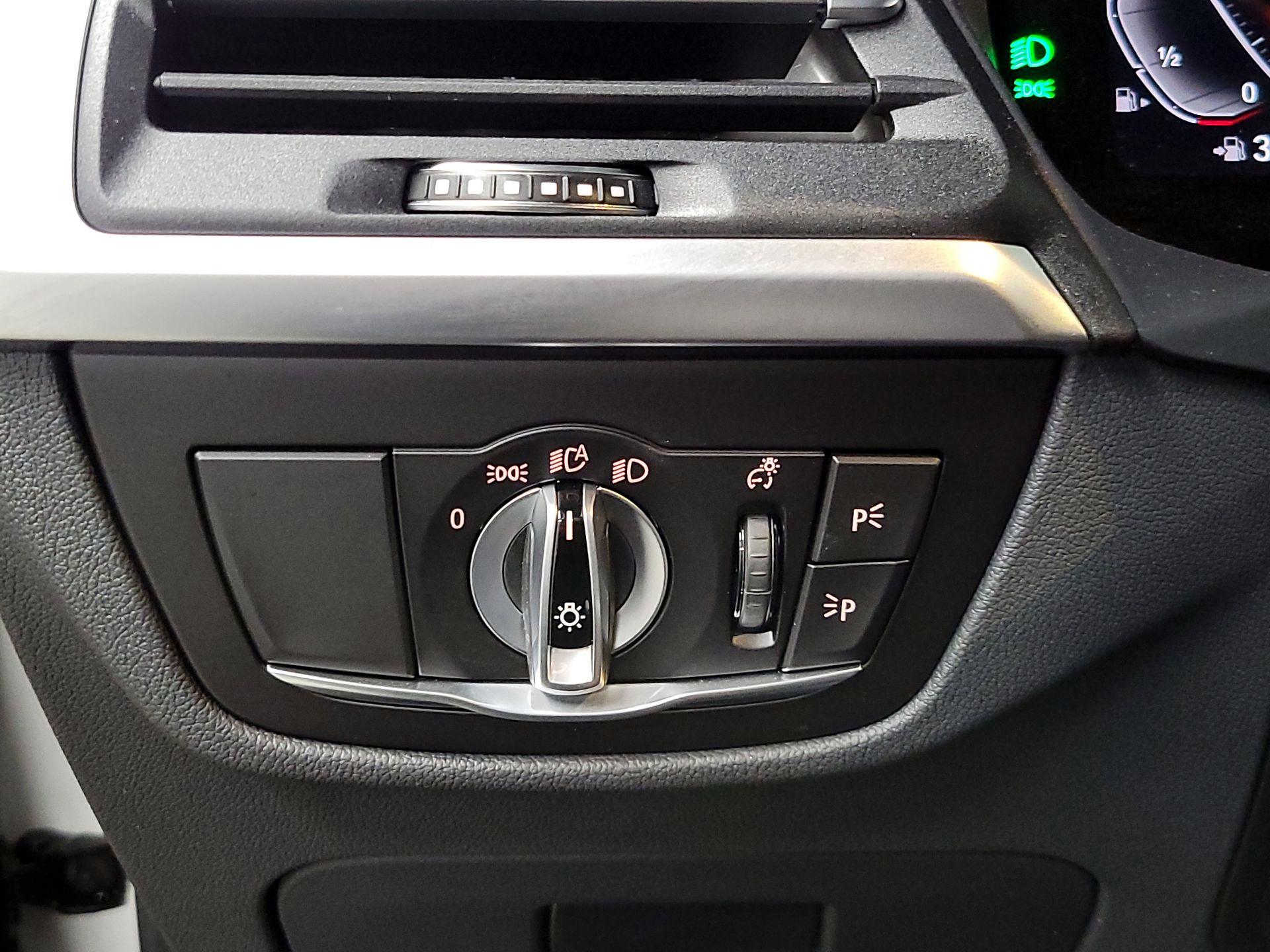 Thumbnail: 2022 BMW X3 - 13