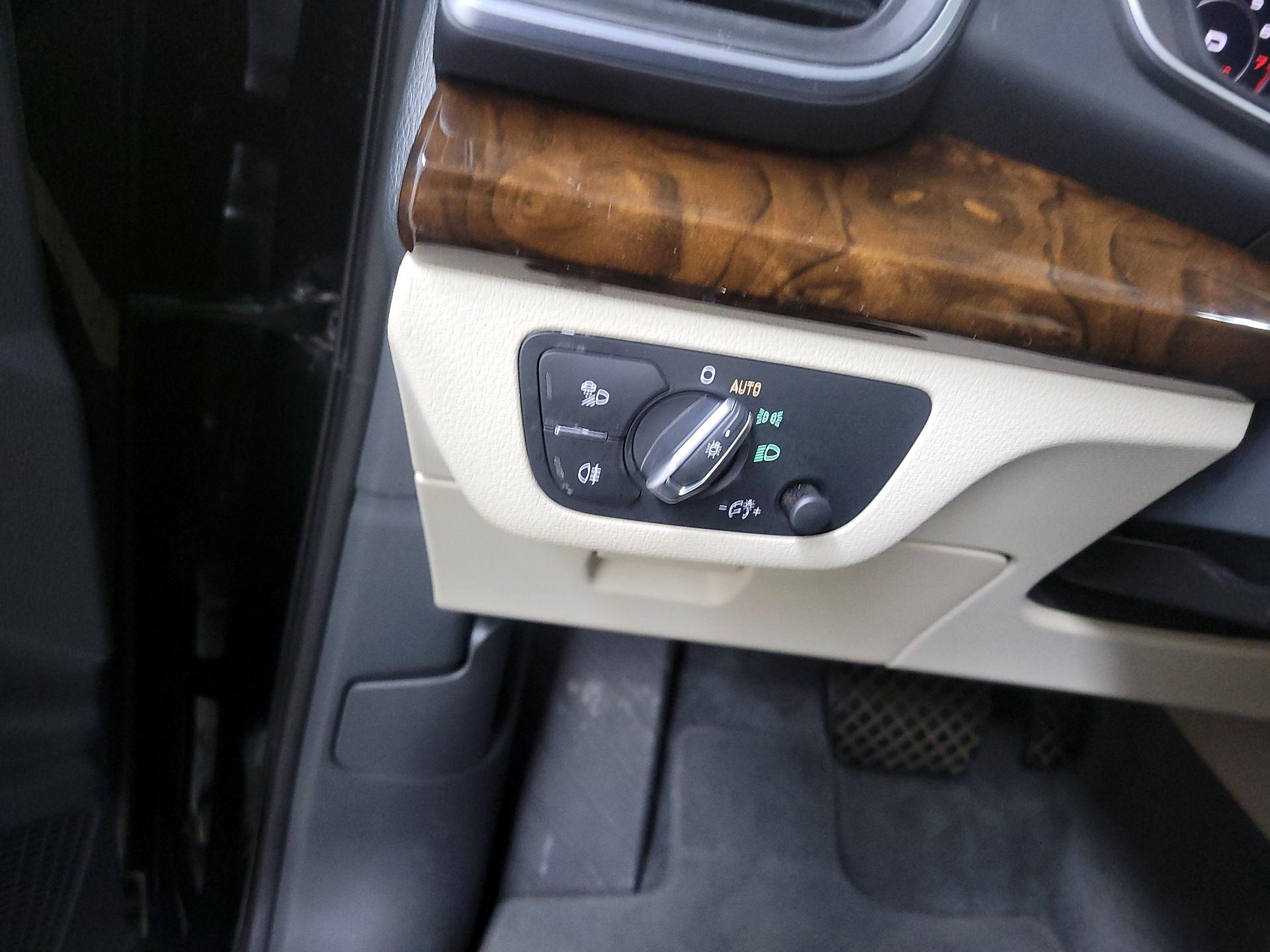 Thumbnail: 2018 Audi Q5 - 13