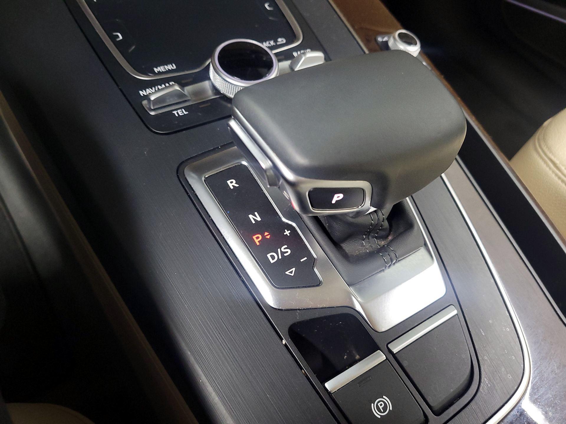 Thumbnail: 2018 Audi Q5 - 17