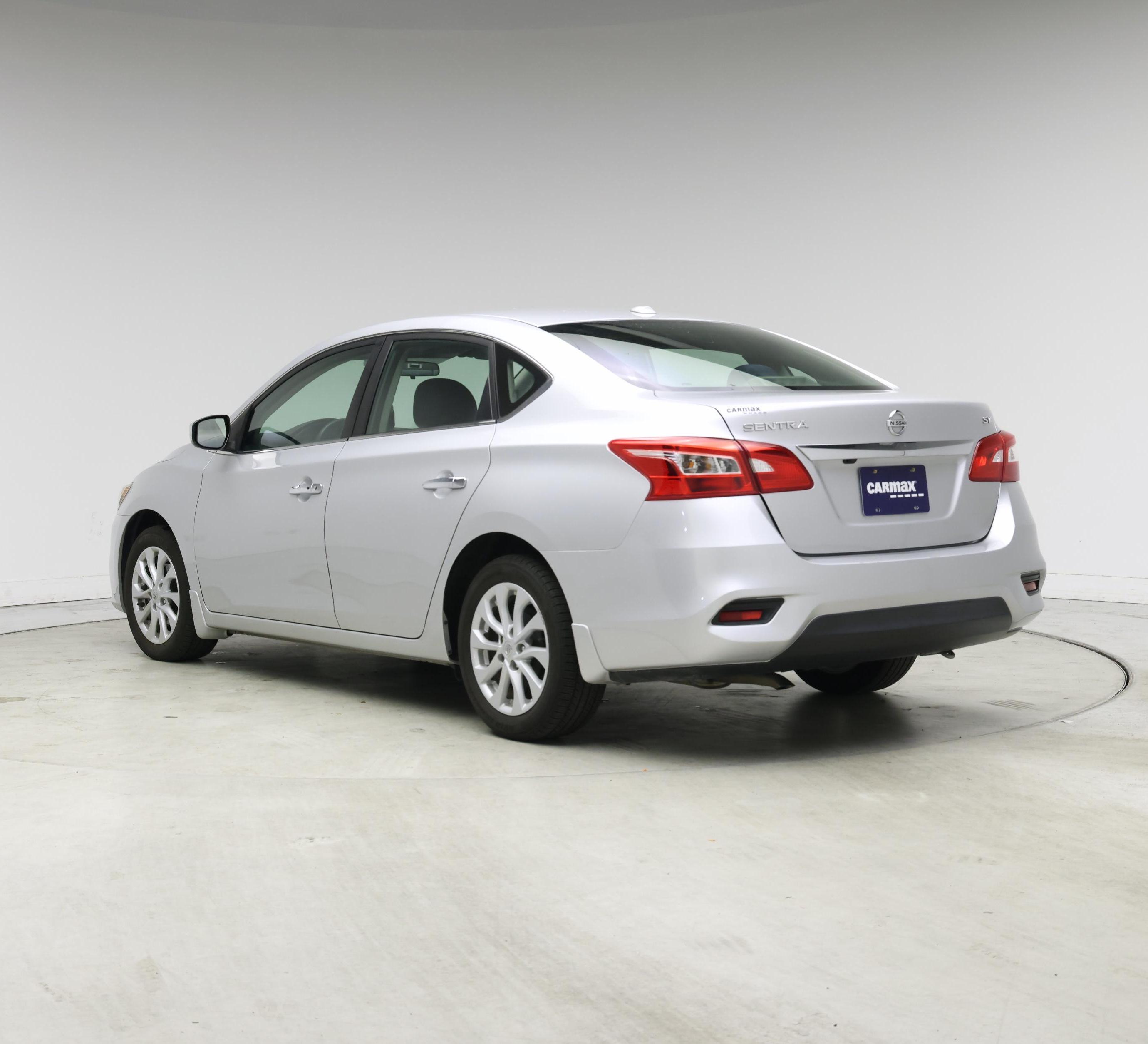 Thumbnail: 2019 Nissan Sentra - 2