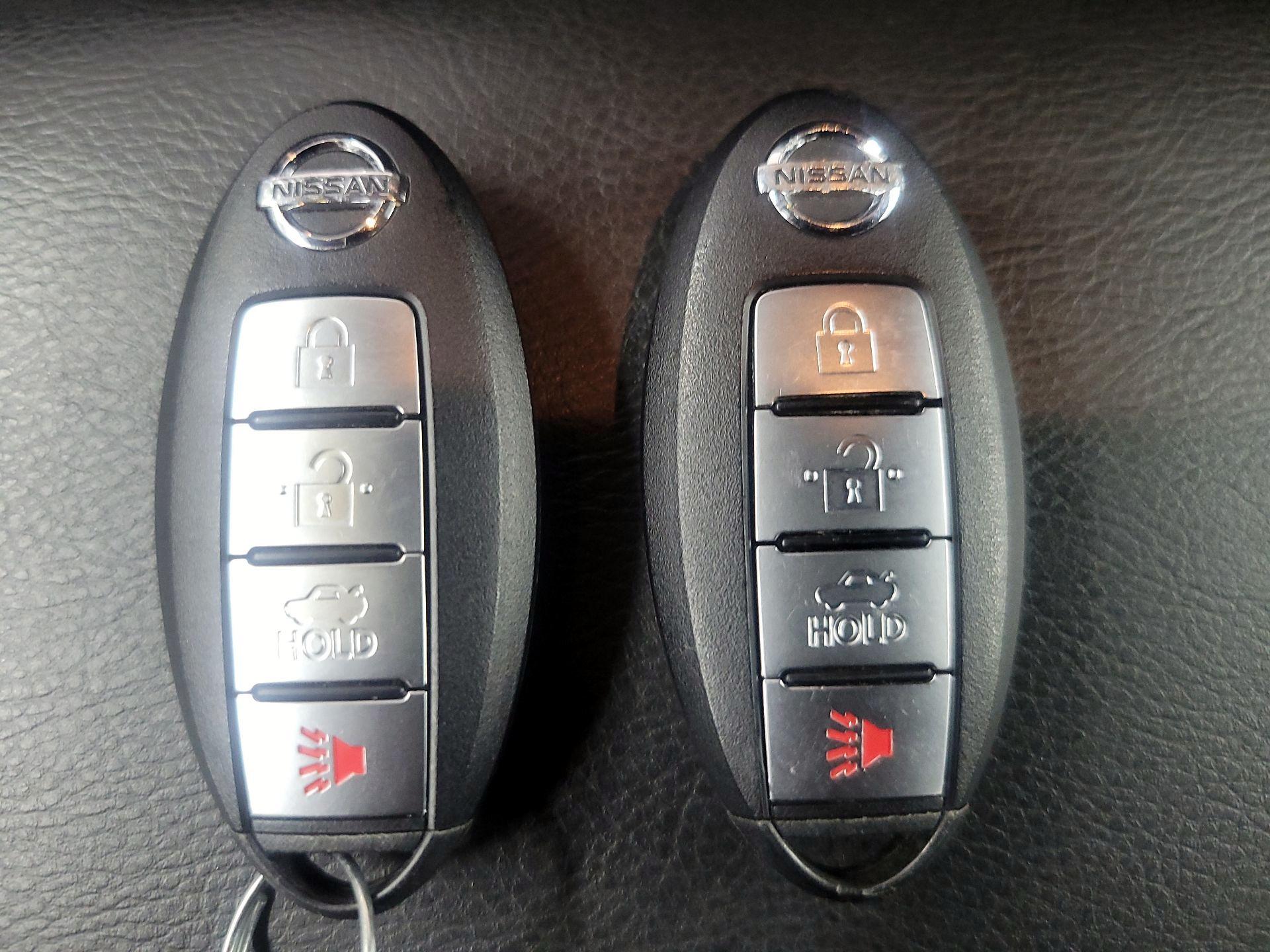 Thumbnail: 2019 Nissan Sentra - 19