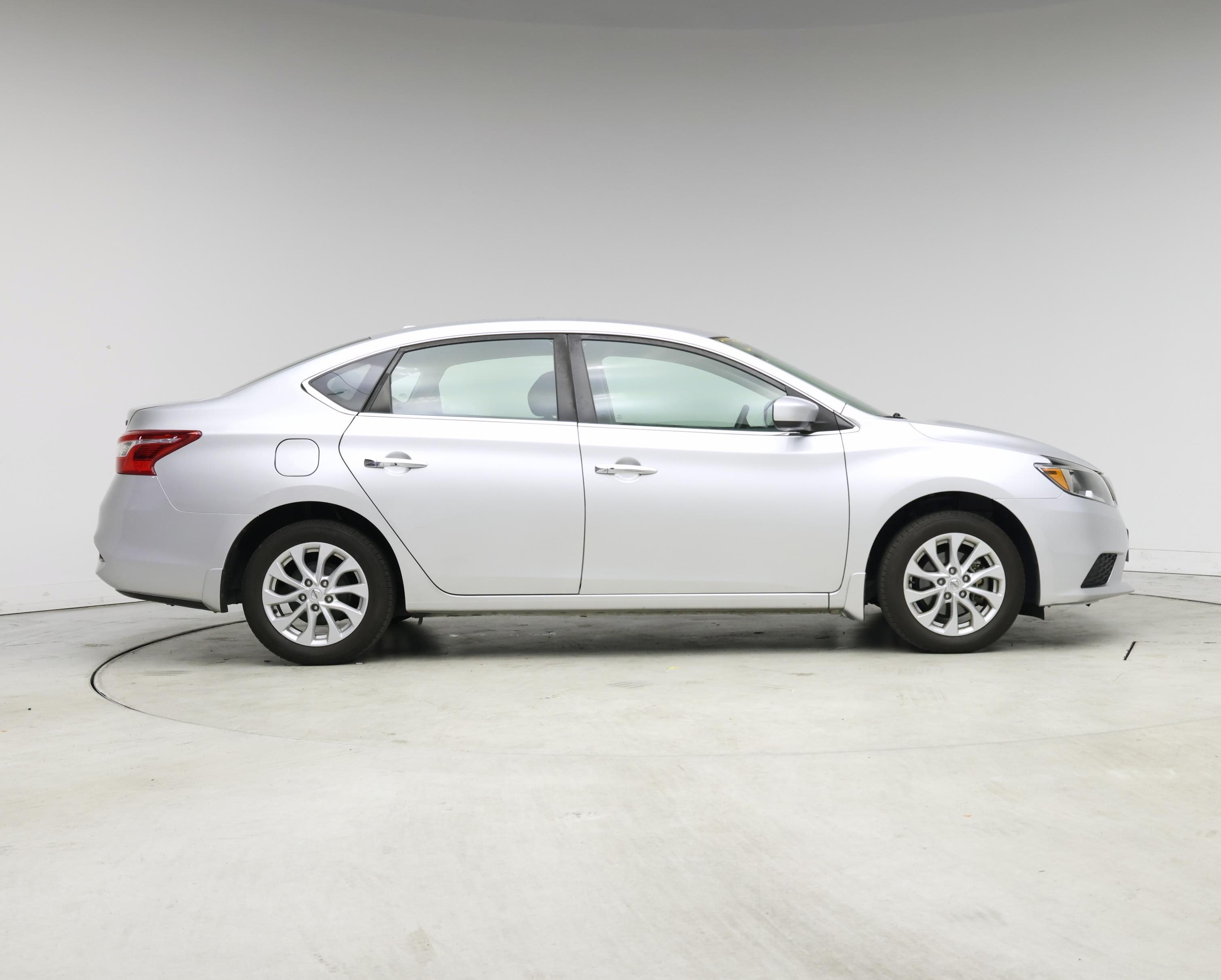 Thumbnail: 2019 Nissan Sentra - 7