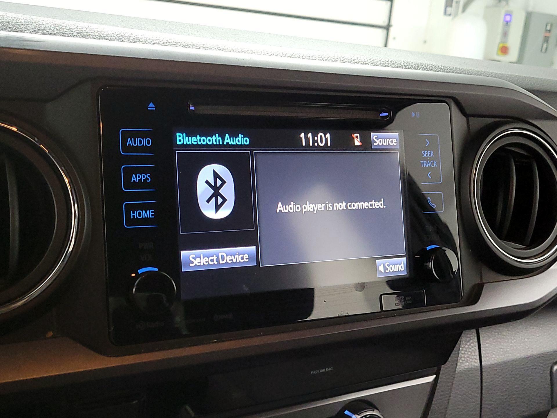 Thumbnail: 2018 Toyota Tacoma - 14