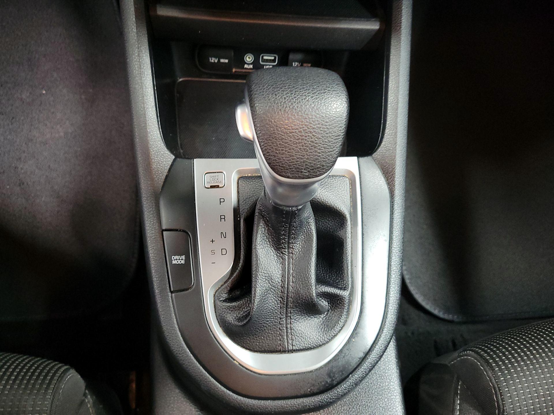 Thumbnail: 2020 Kia Forte - 15