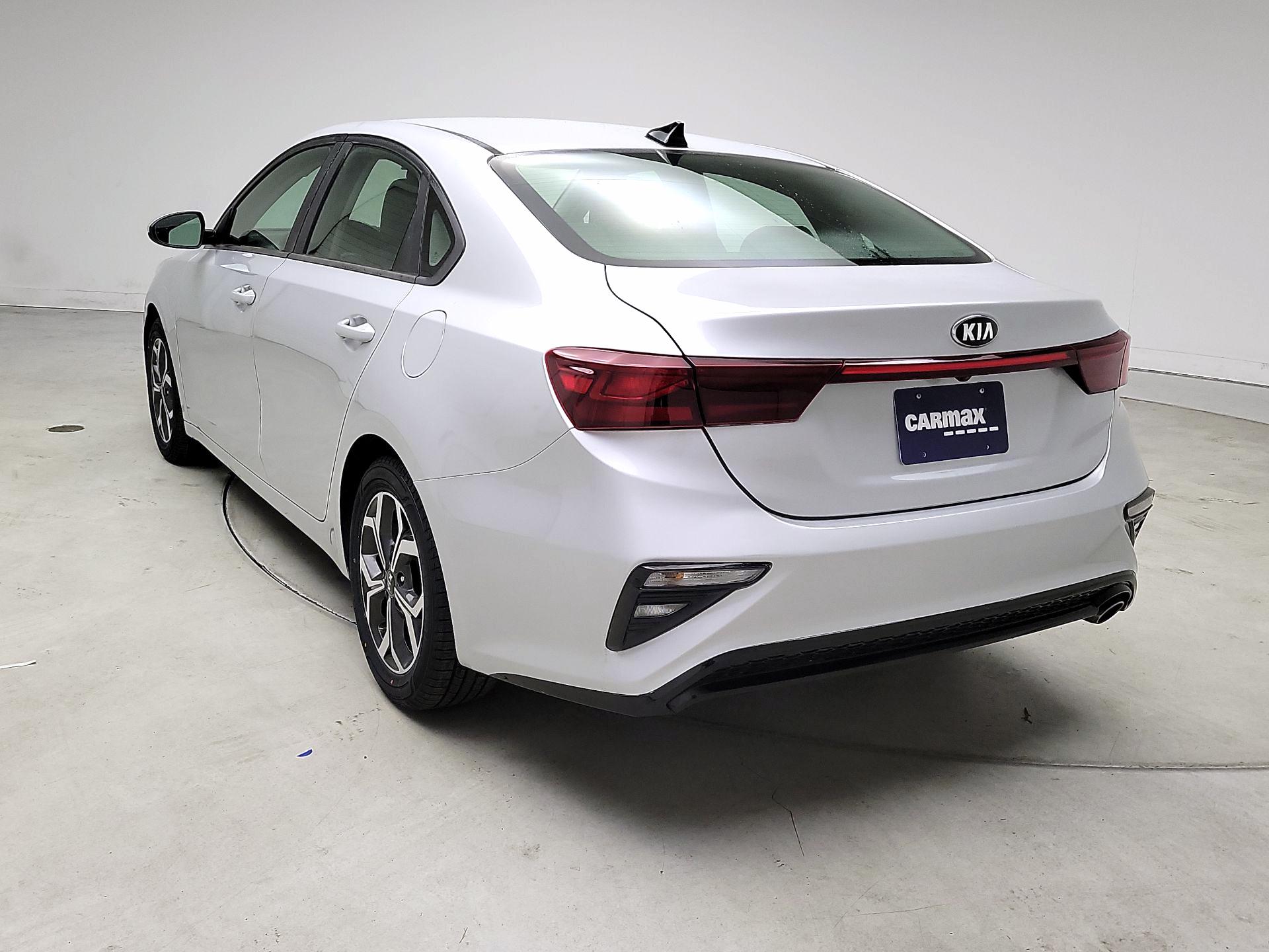 Thumbnail: 2020 Kia Forte - 7