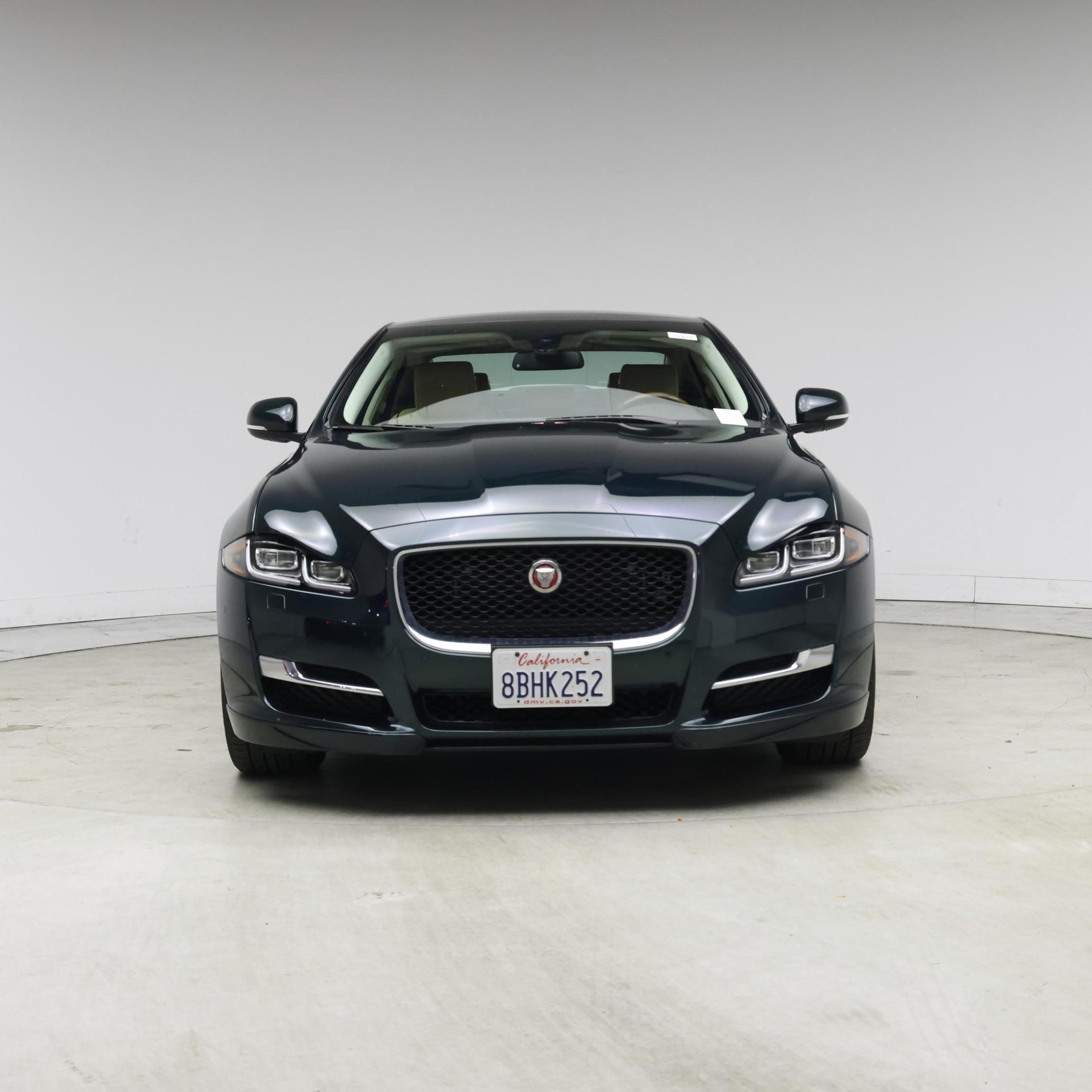 Thumbnail: 2017 Jaguar XJ - 5