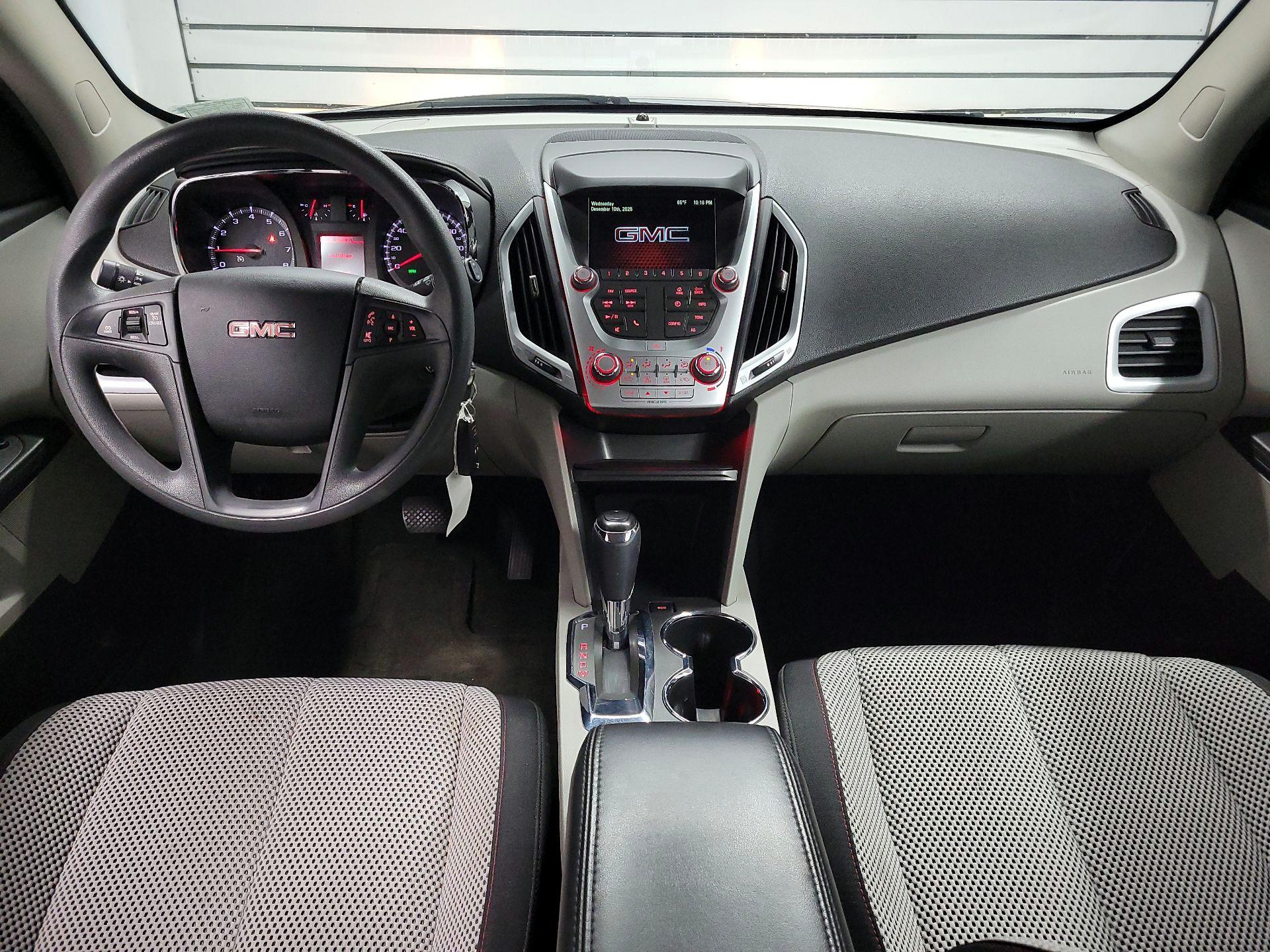 Thumbnail: 2017 GMC Terrain - 9