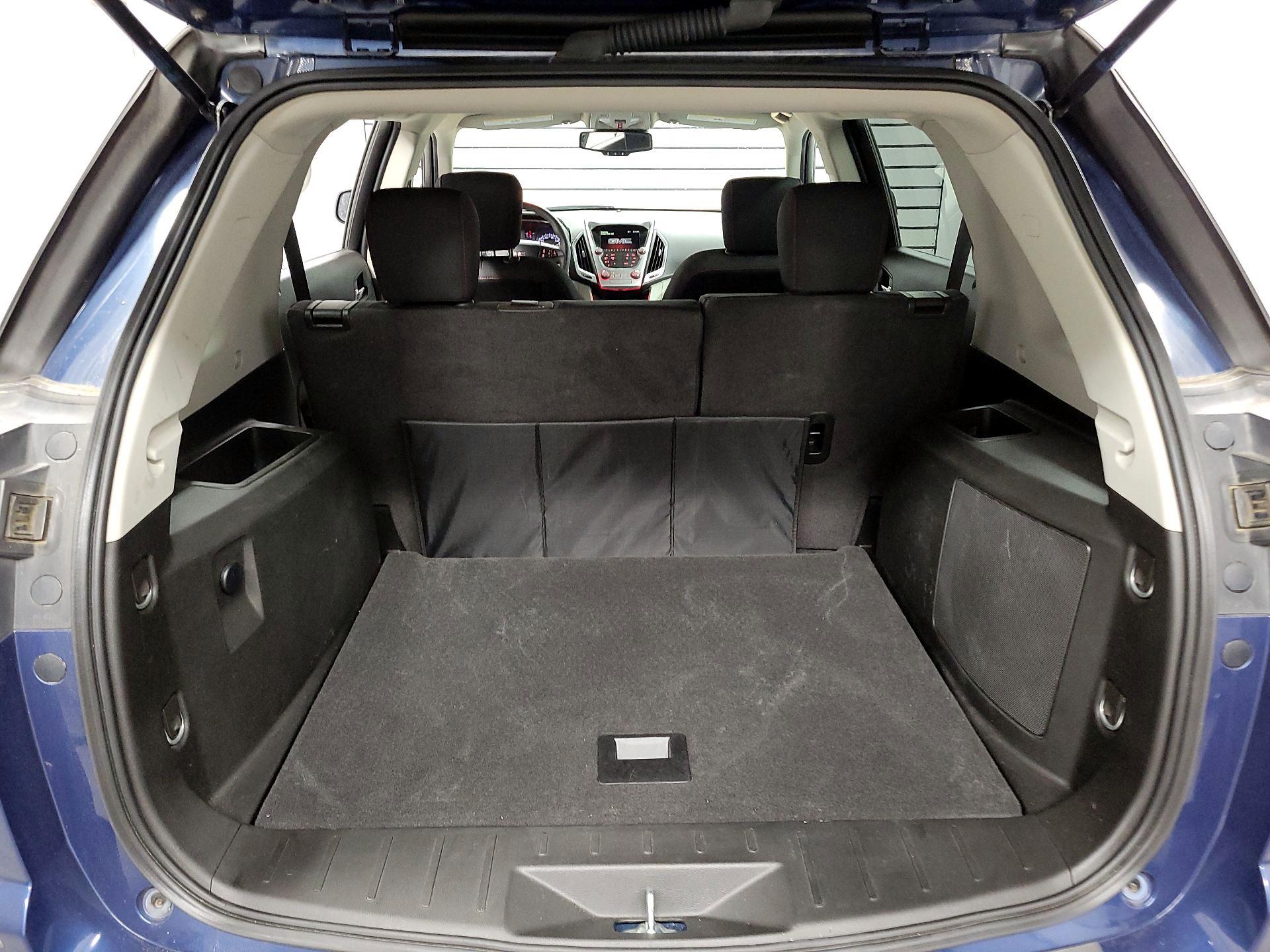 Thumbnail: 2017 GMC Terrain - 17