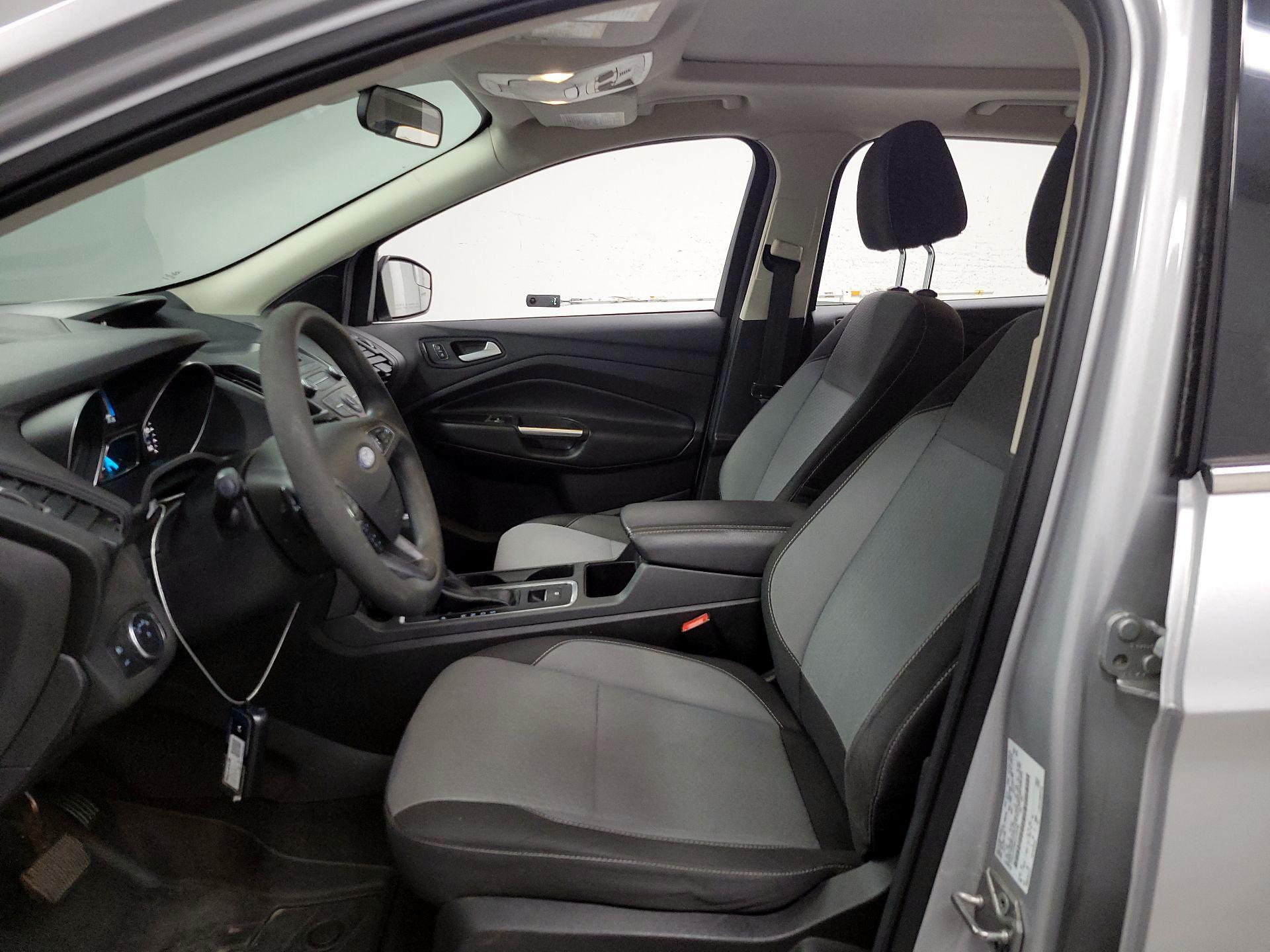 Thumbnail: 2017 Ford Escape - 9