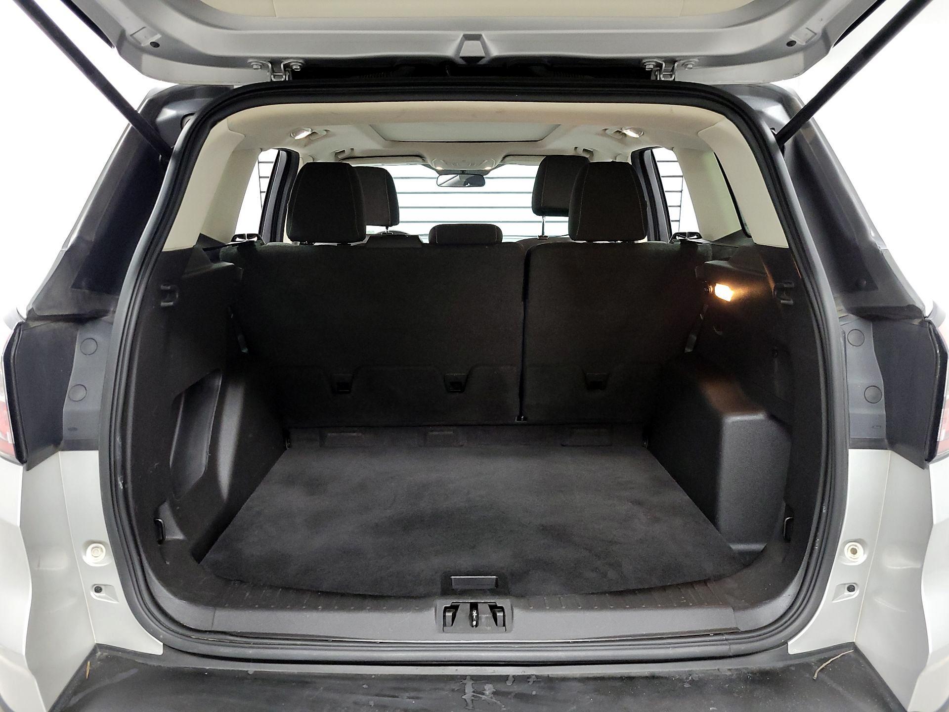 Thumbnail: 2017 Ford Escape - 16