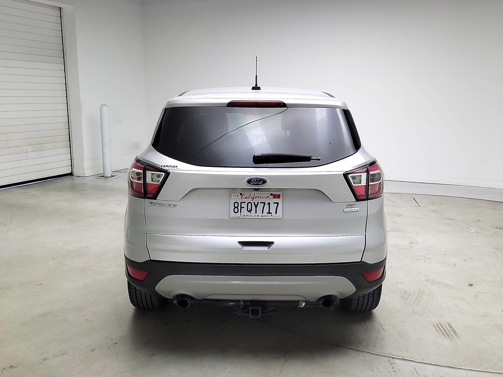 Thumbnail: 2017 Ford Escape - 6