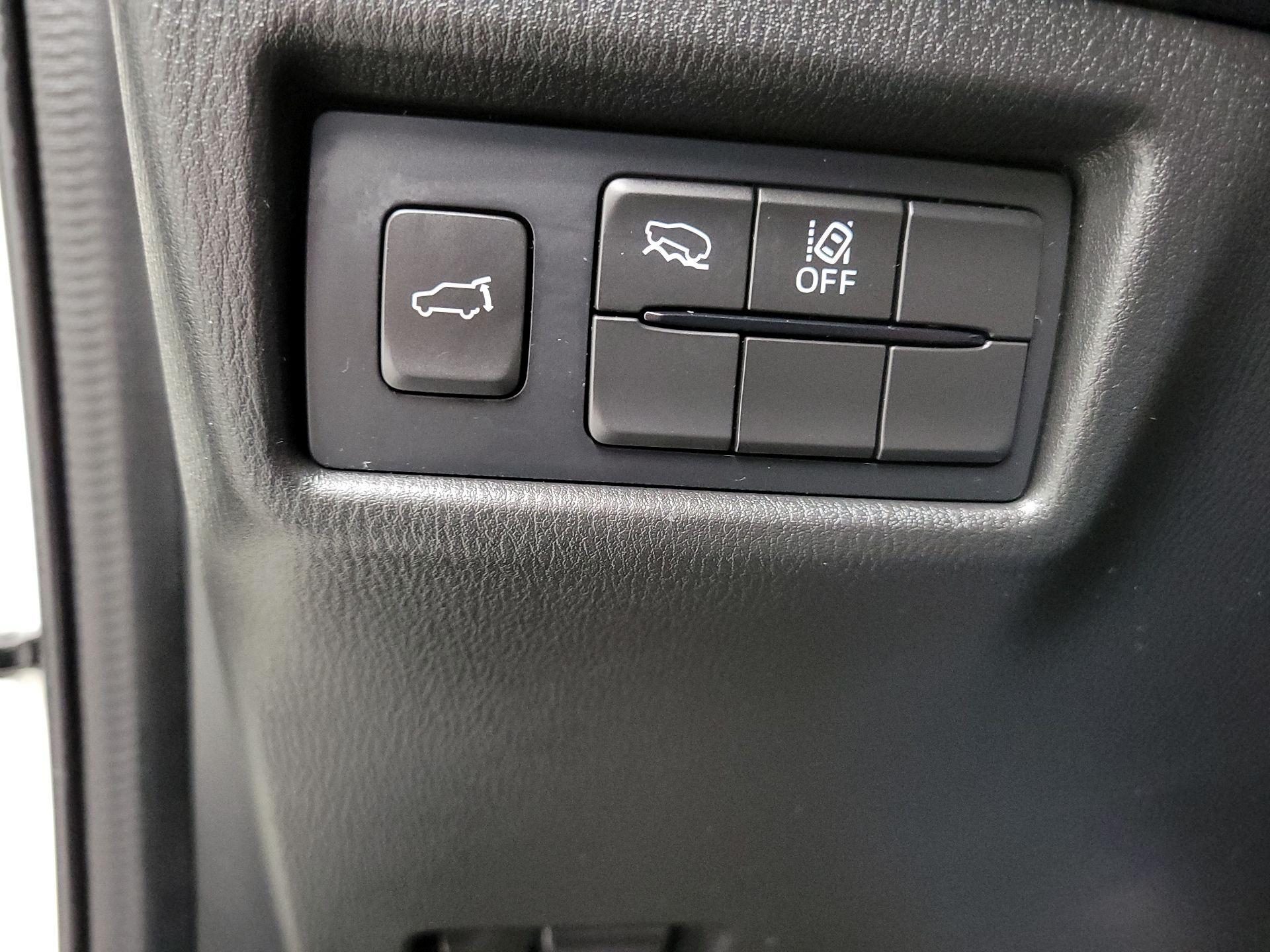 Thumbnail: 2023 Mazda CX-5 - 13