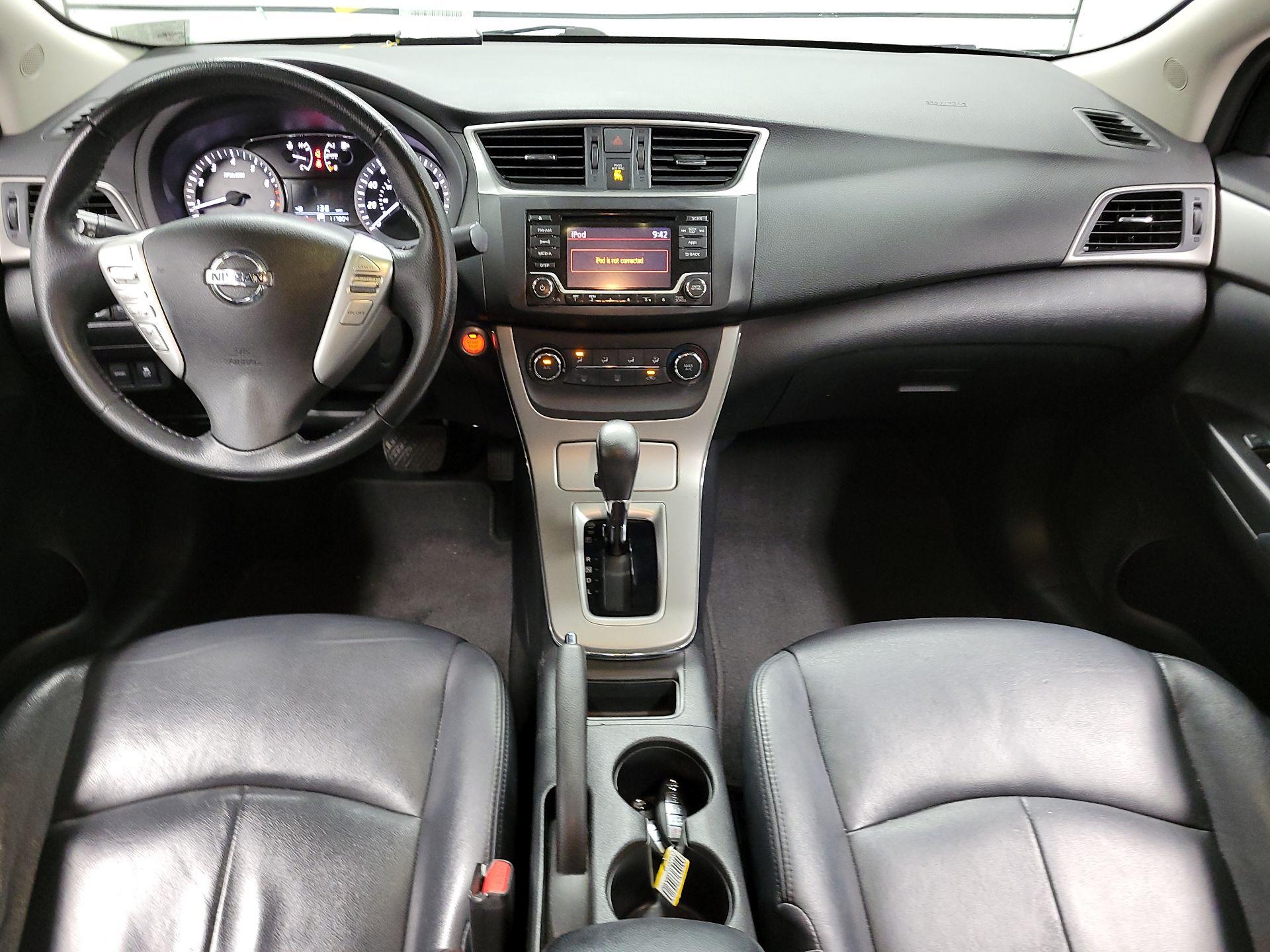 Thumbnail: 2015 Nissan Sentra - 9