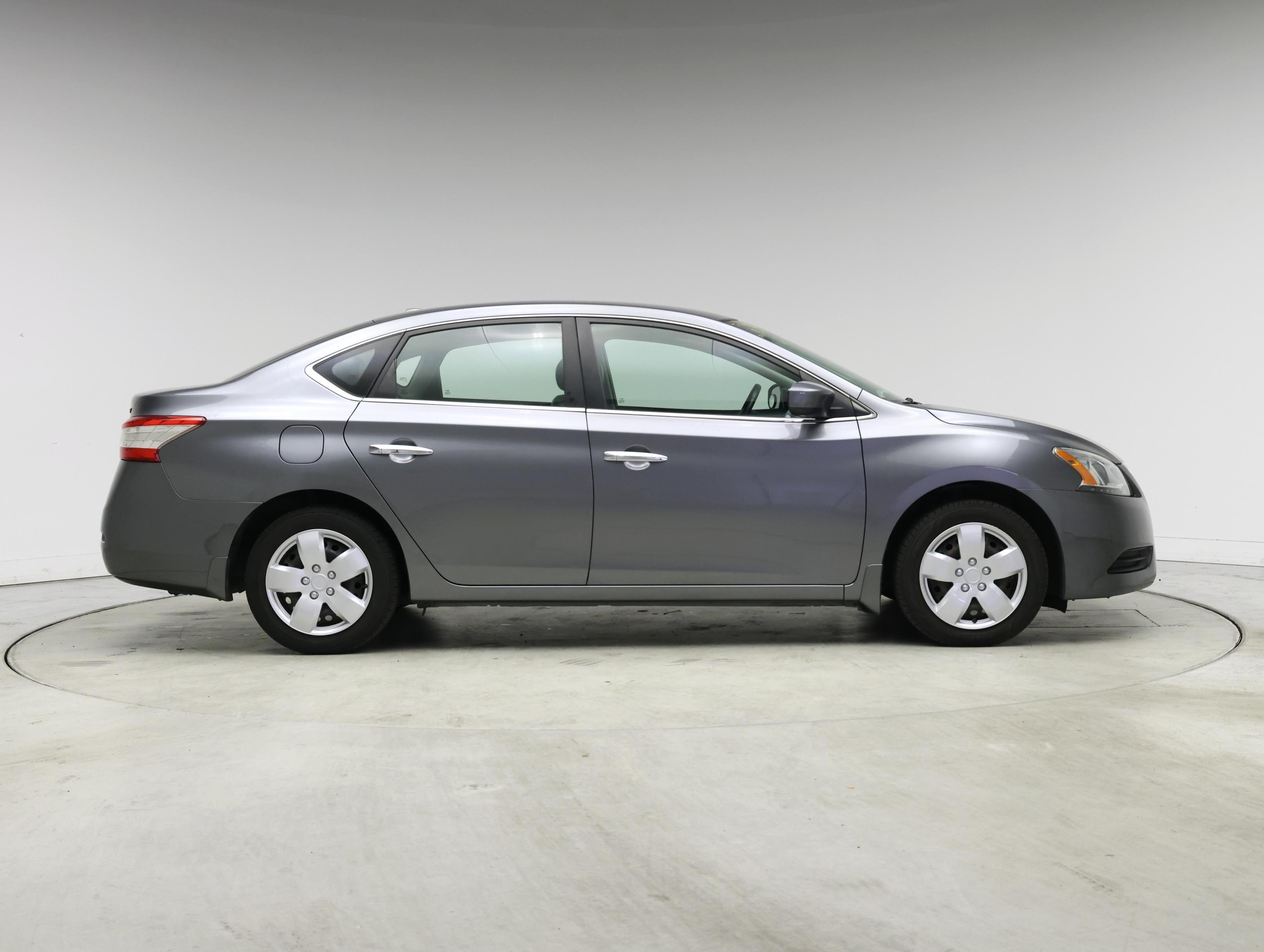 Thumbnail: 2015 Nissan Sentra - 7