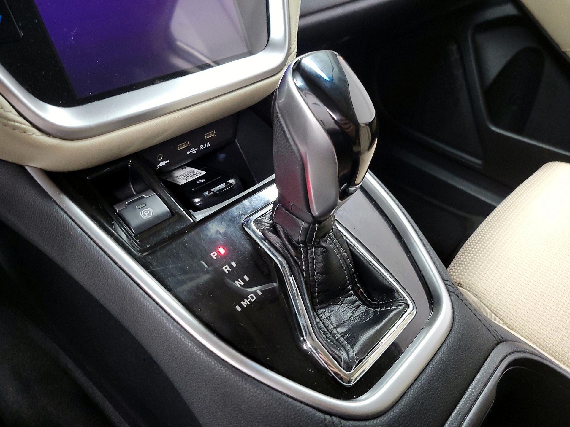 Thumbnail: 2022 Subaru Outback - 17