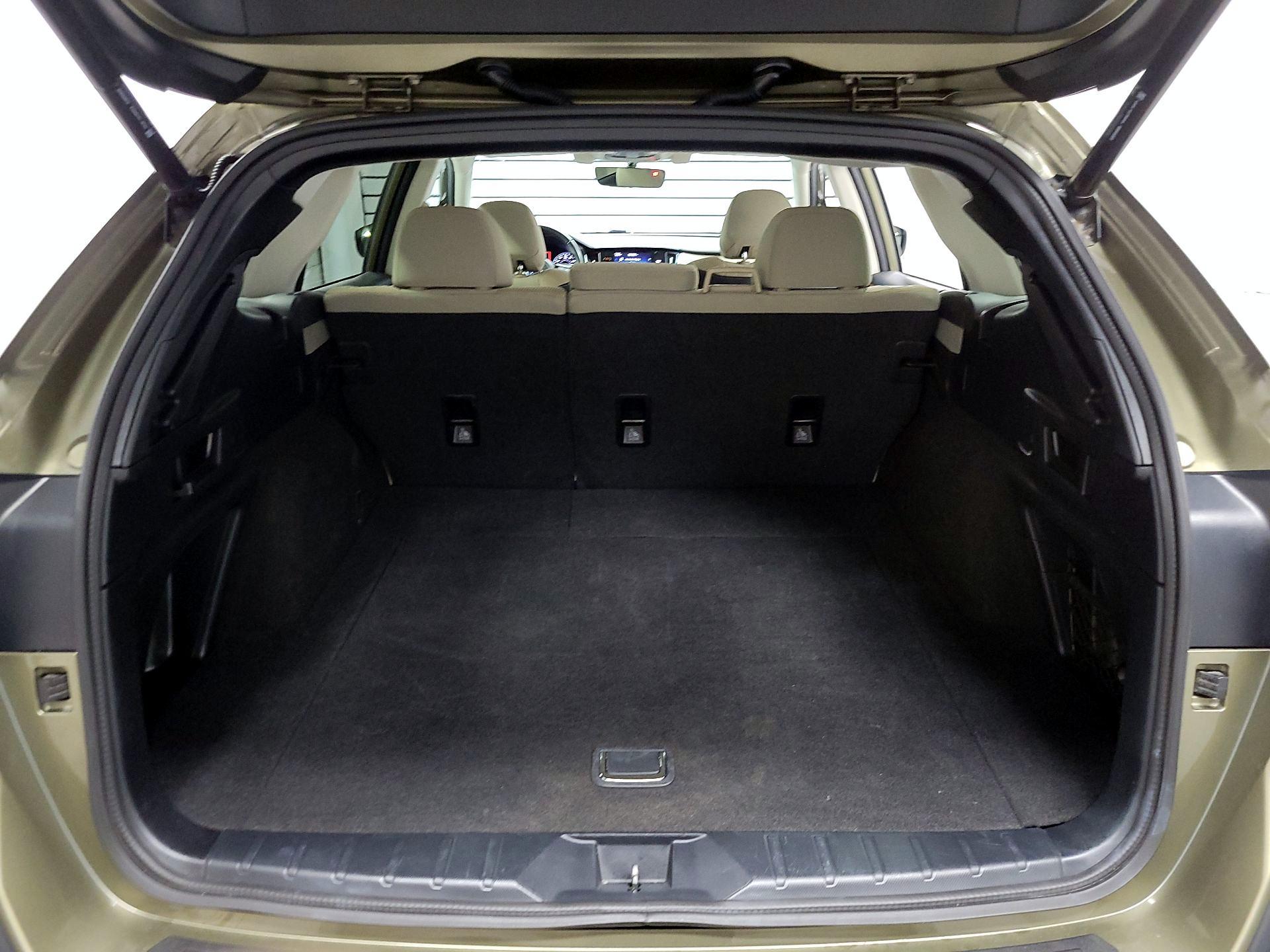 Thumbnail: 2022 Subaru Outback - 19