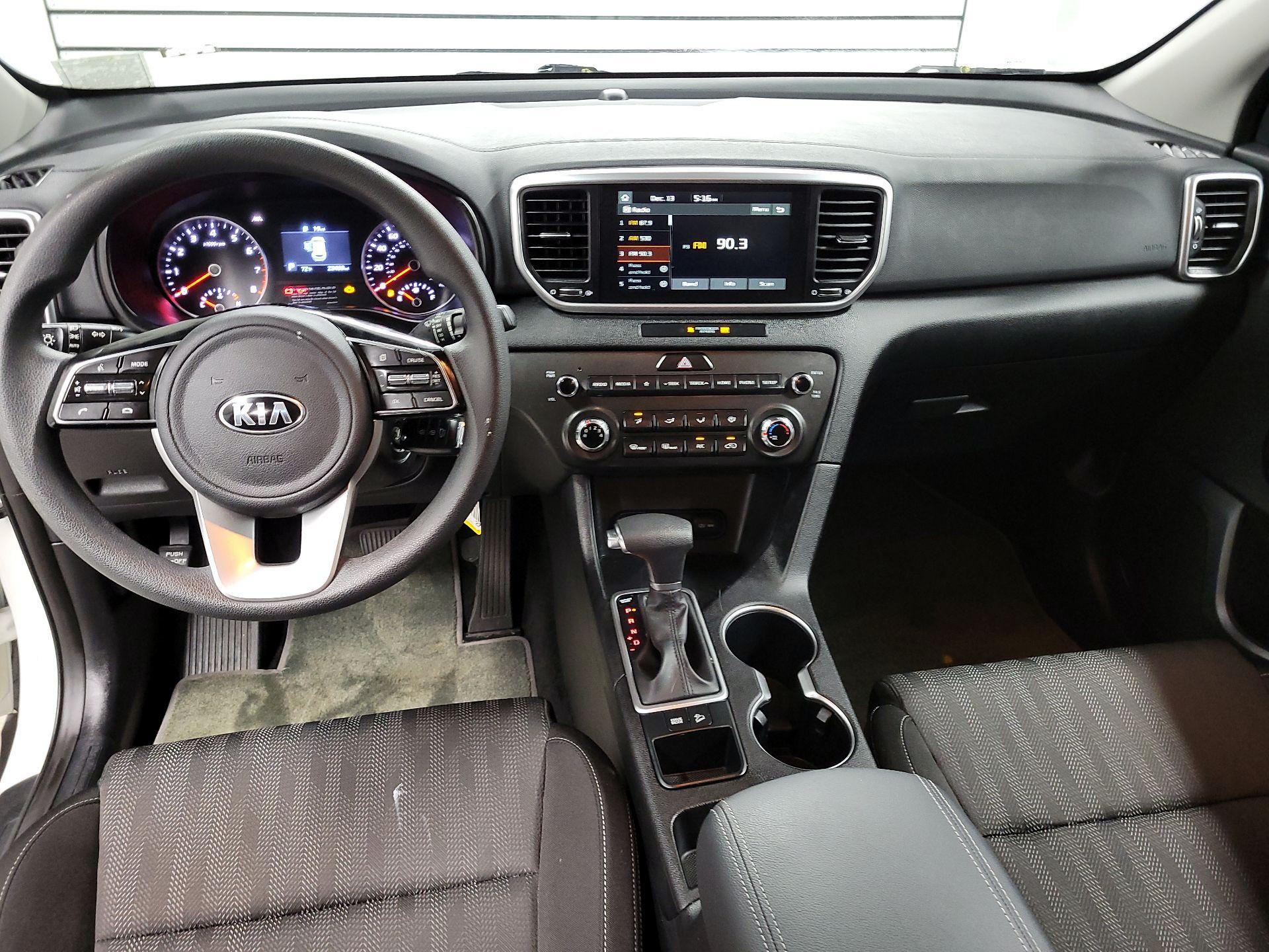 Thumbnail: 2020 Kia Sportage - 9