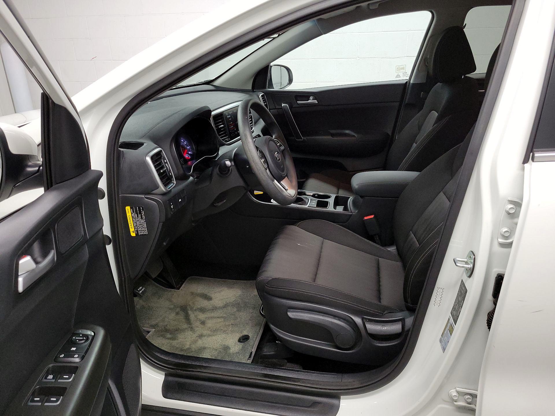 Thumbnail: 2020 Kia Sportage - 11