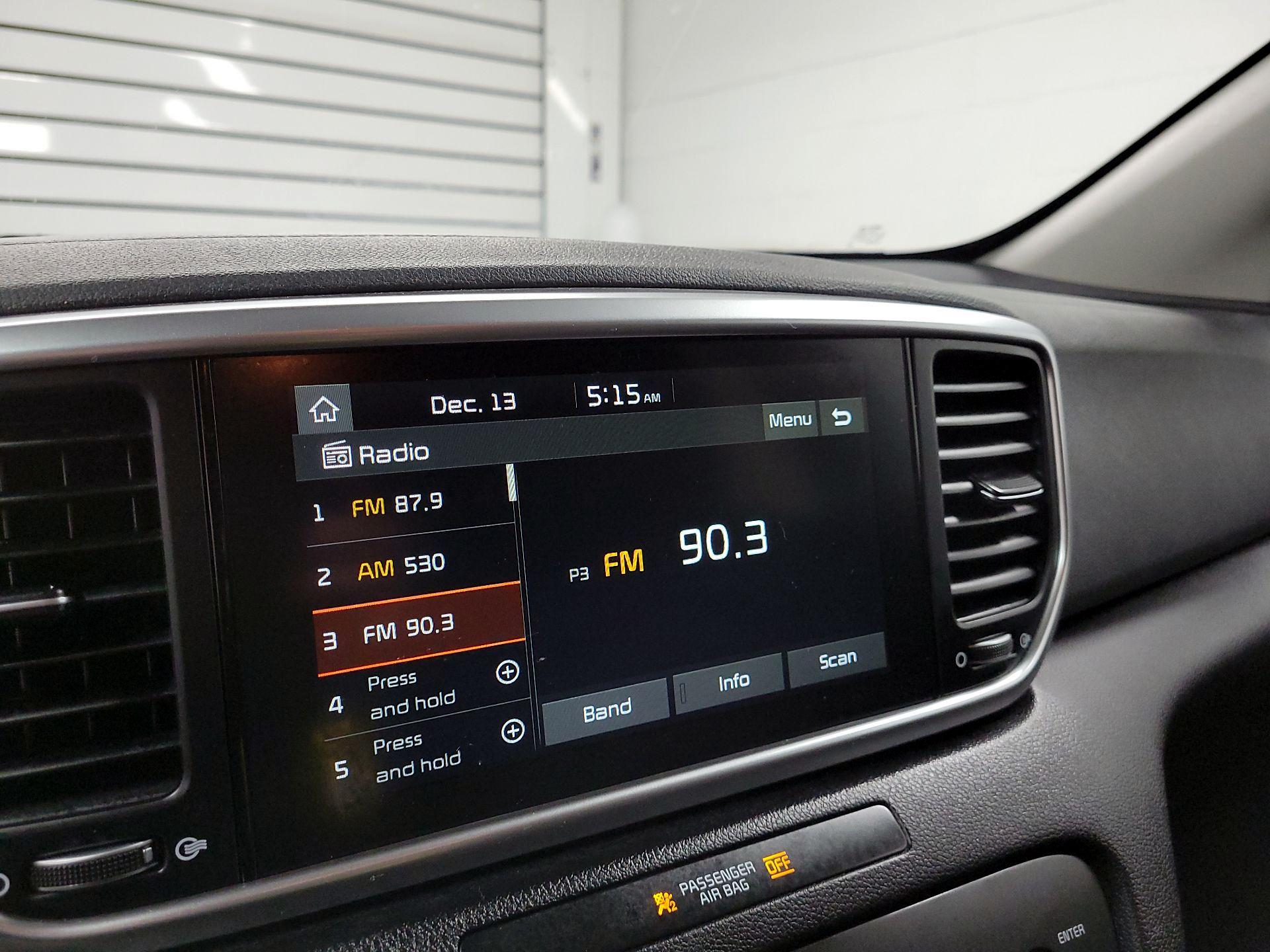 Thumbnail: 2020 Kia Sportage - 15