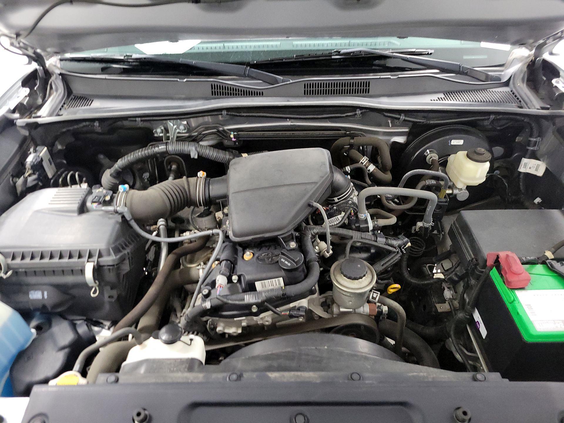 Thumbnail: 2017 Toyota Tacoma - 16