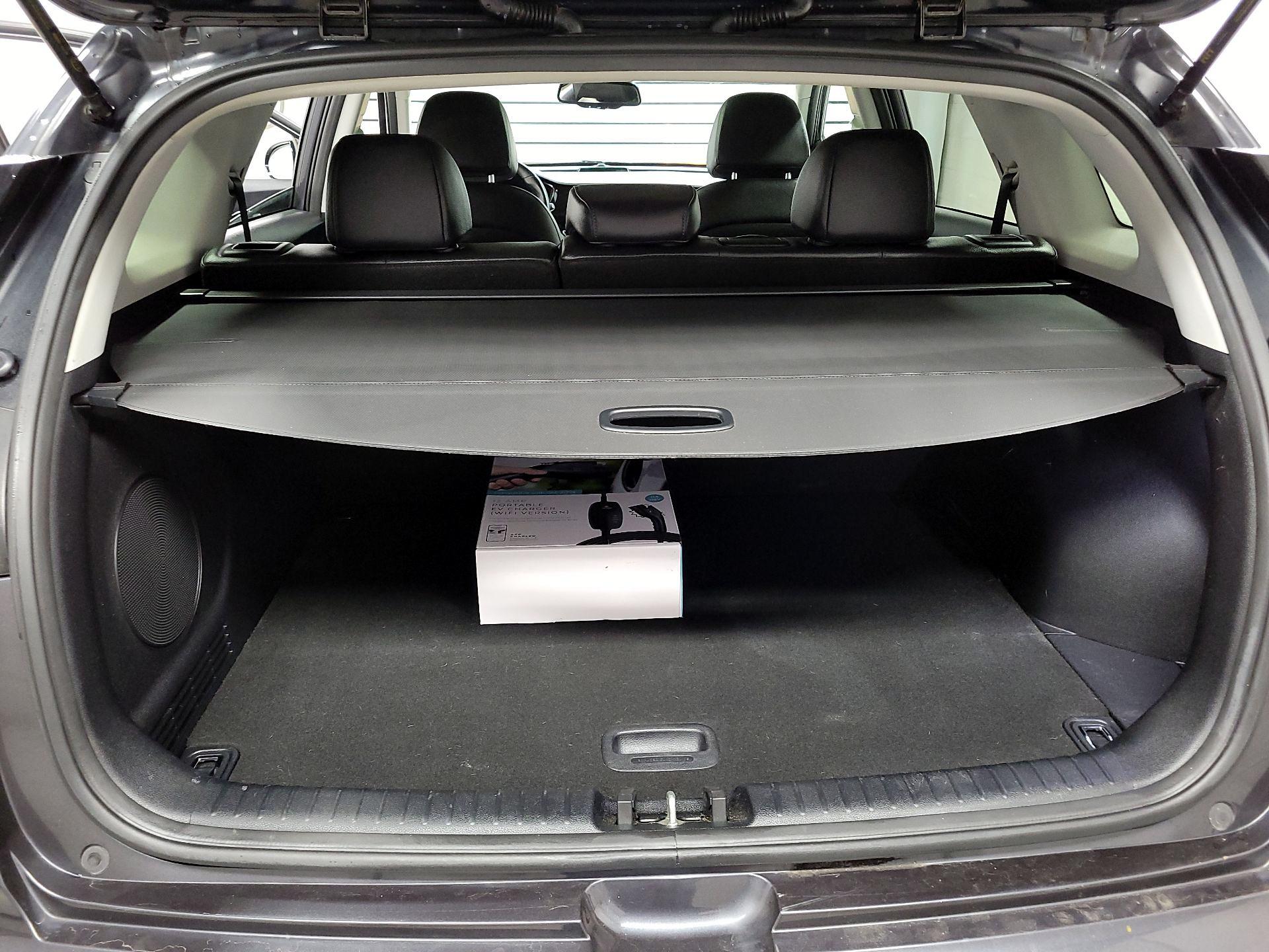 Thumbnail: 2020 Kia Niro - 20