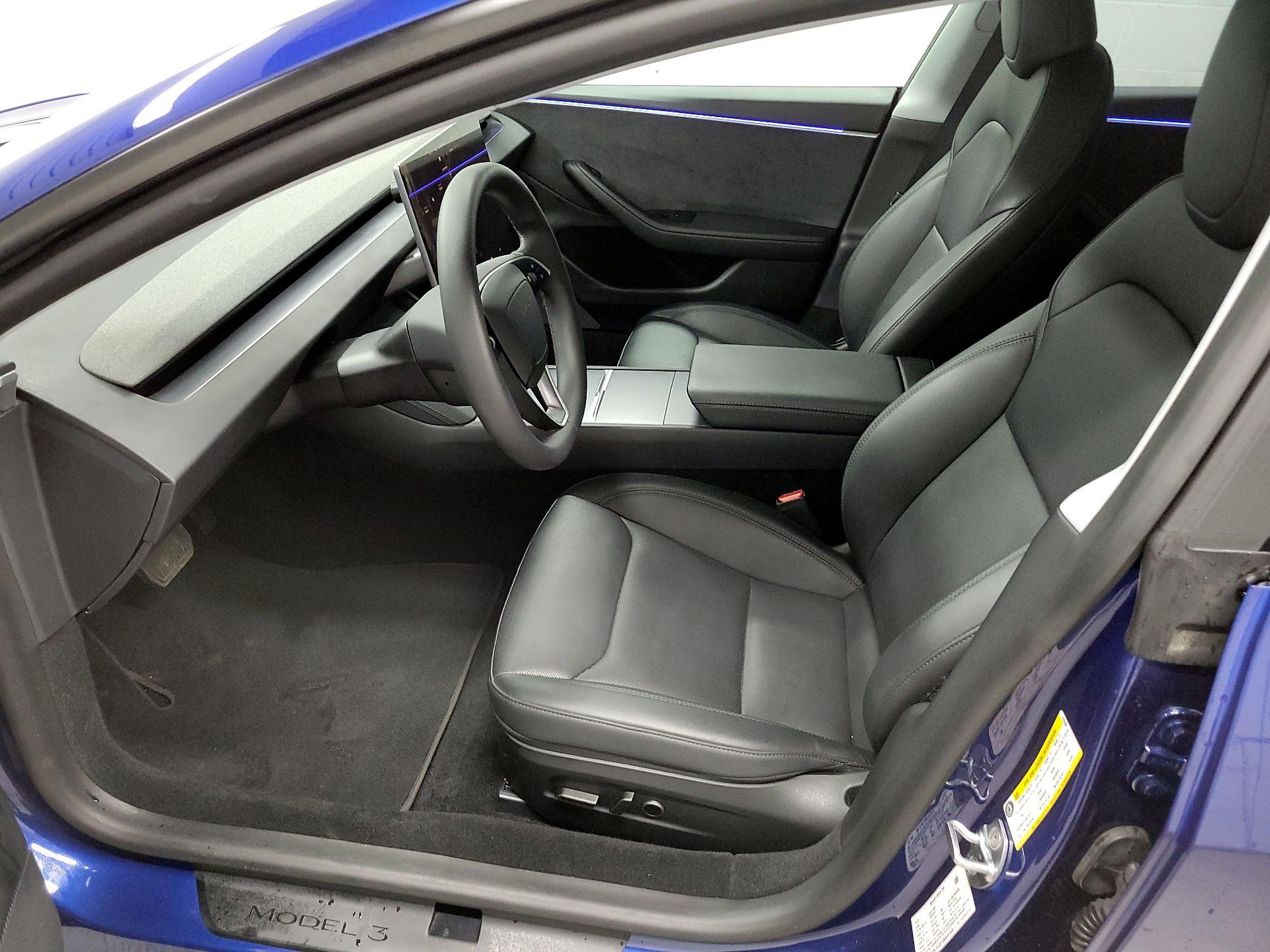 Thumbnail: 2025 Tesla Model 3 - 11