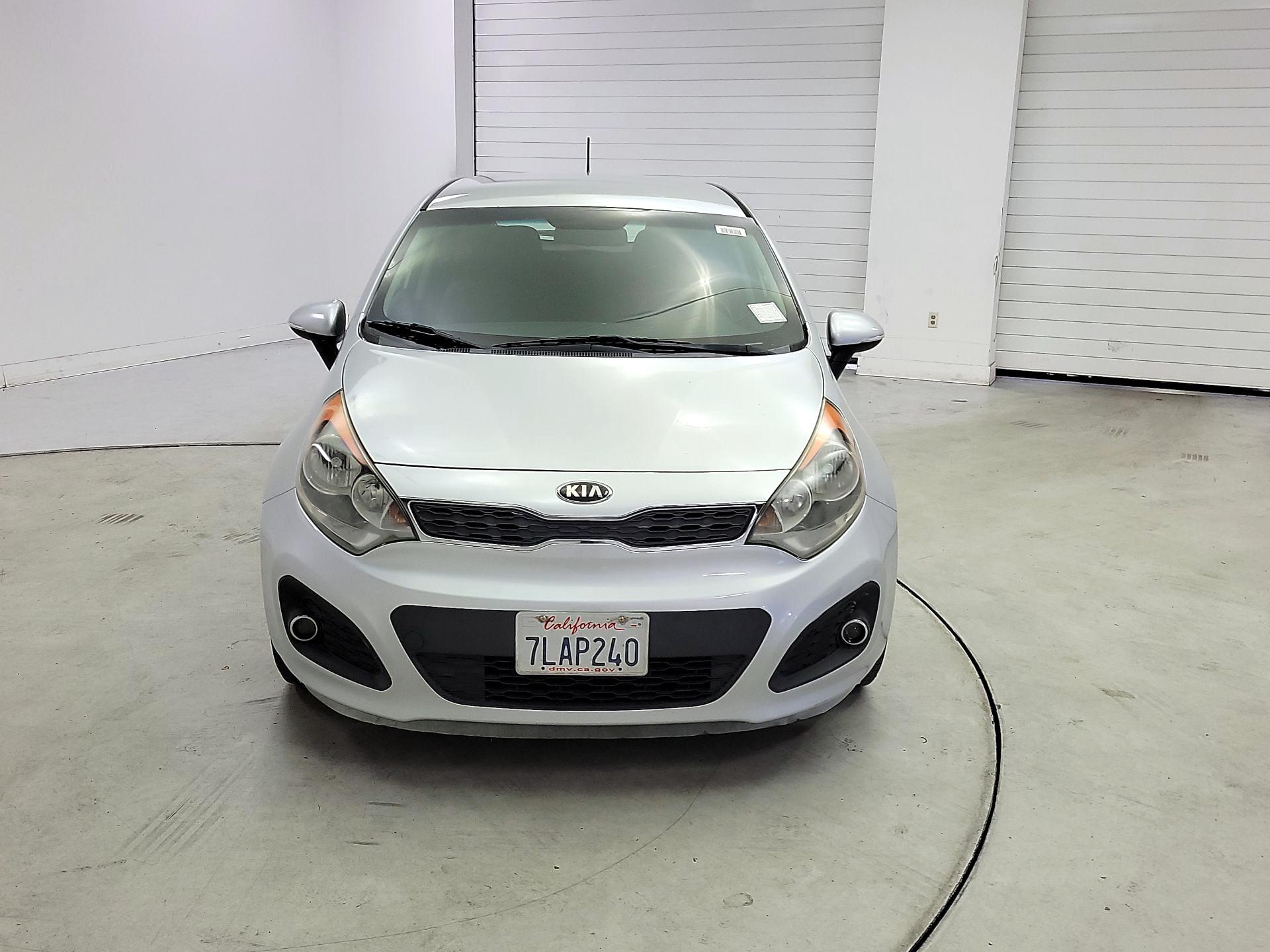 Thumbnail: 2015 Kia Rio5 - 2