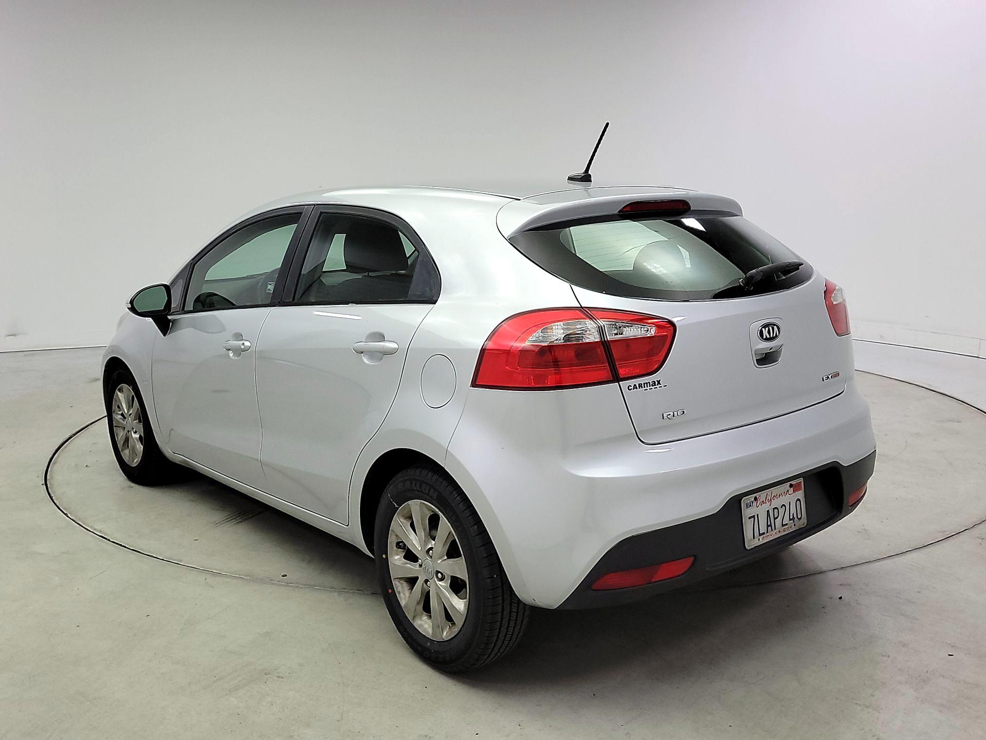 Thumbnail: 2015 Kia Rio5 - 7