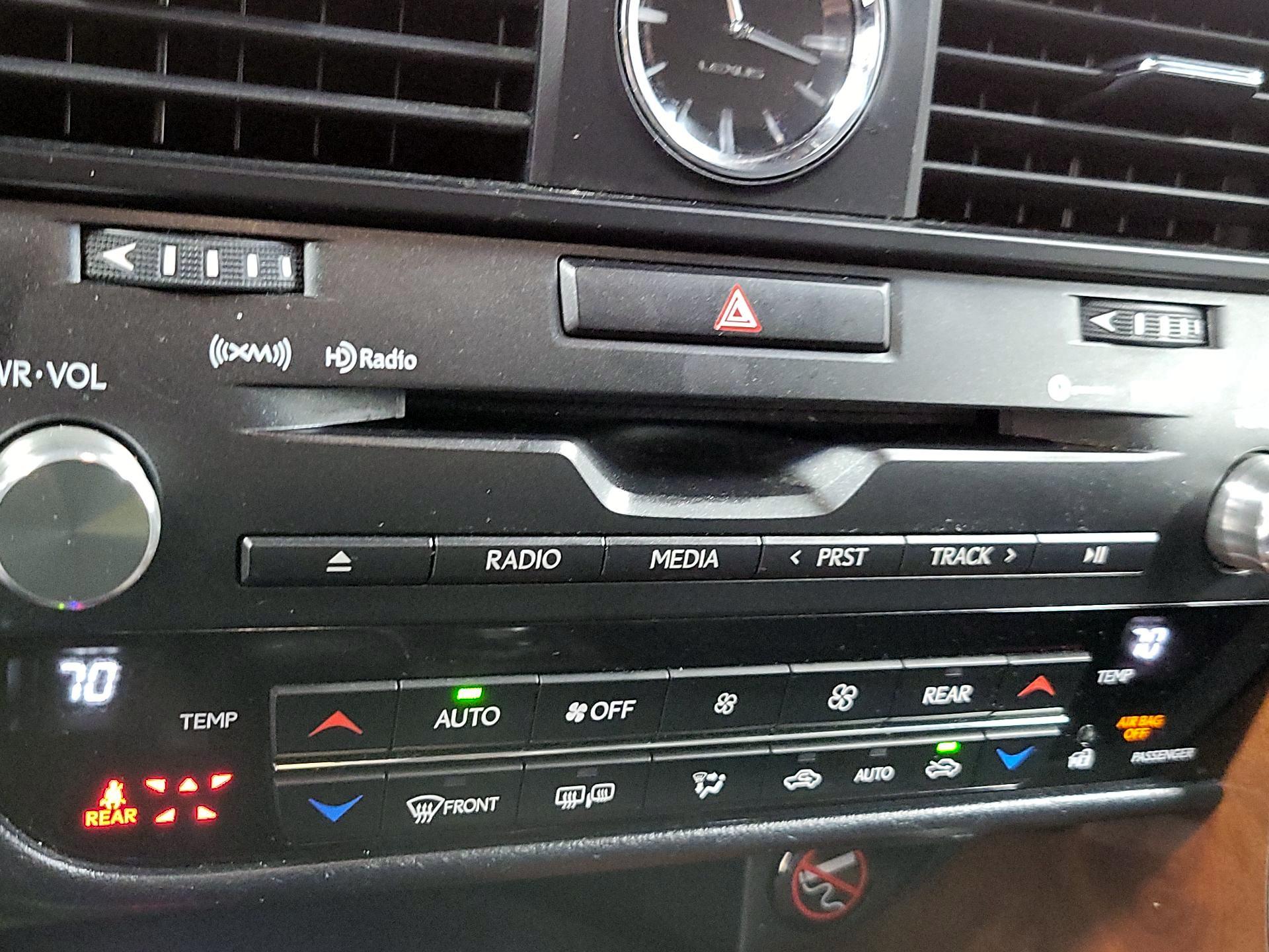 Thumbnail: 2018 Lexus RX - 15