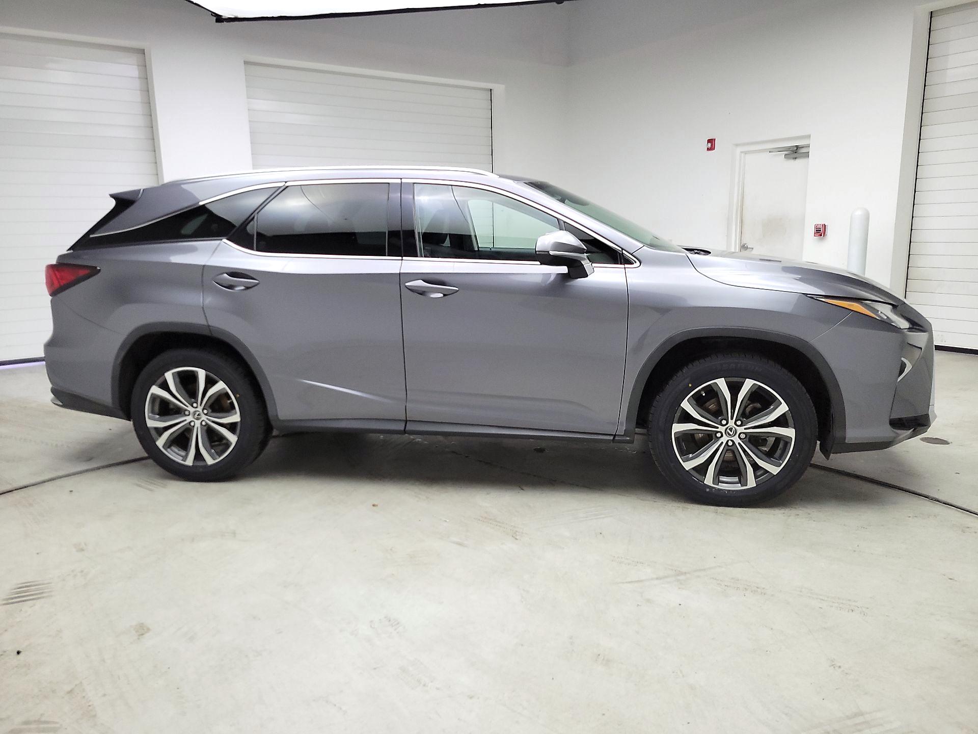 Thumbnail: 2018 Lexus RX - 4