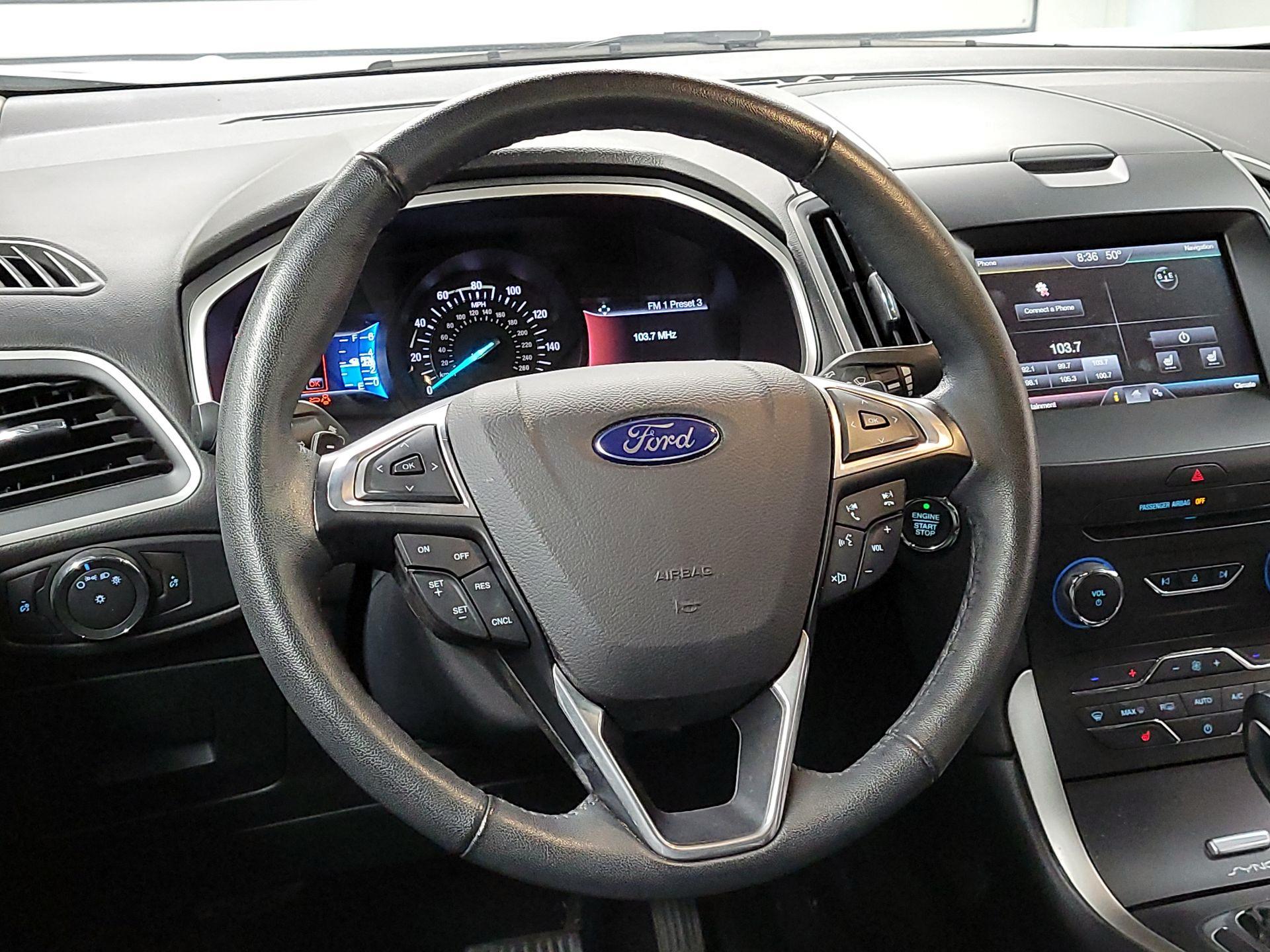 Thumbnail: 2015 Ford Edge - 10