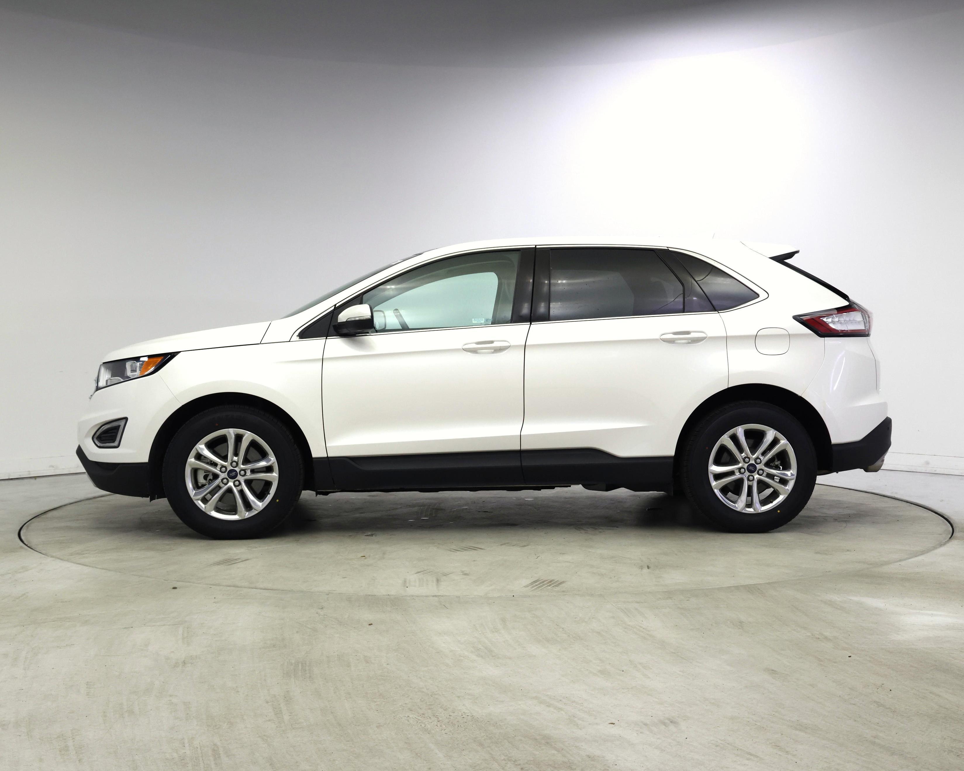 Thumbnail: 2015 Ford Edge - 3