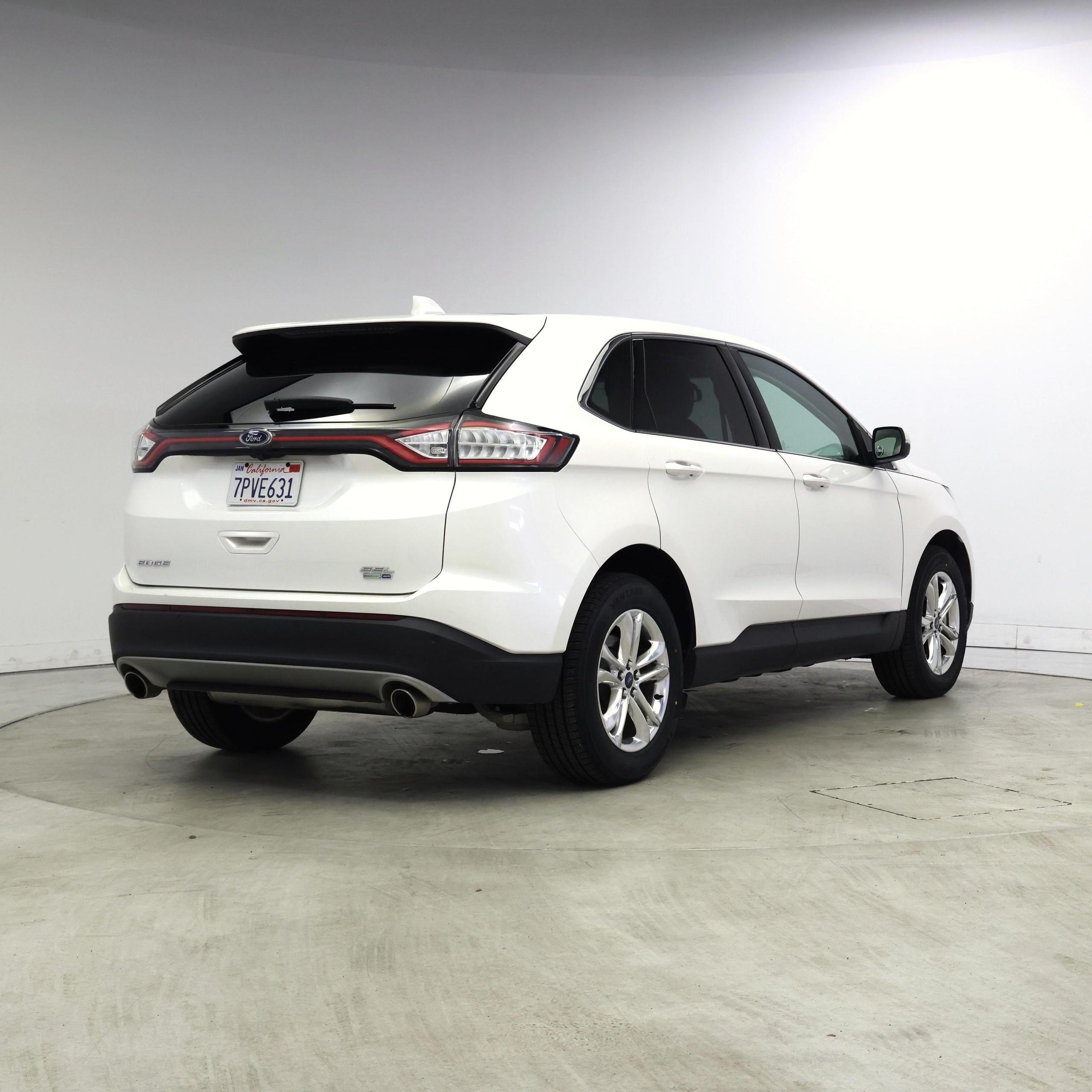 Thumbnail: 2015 Ford Edge - 8