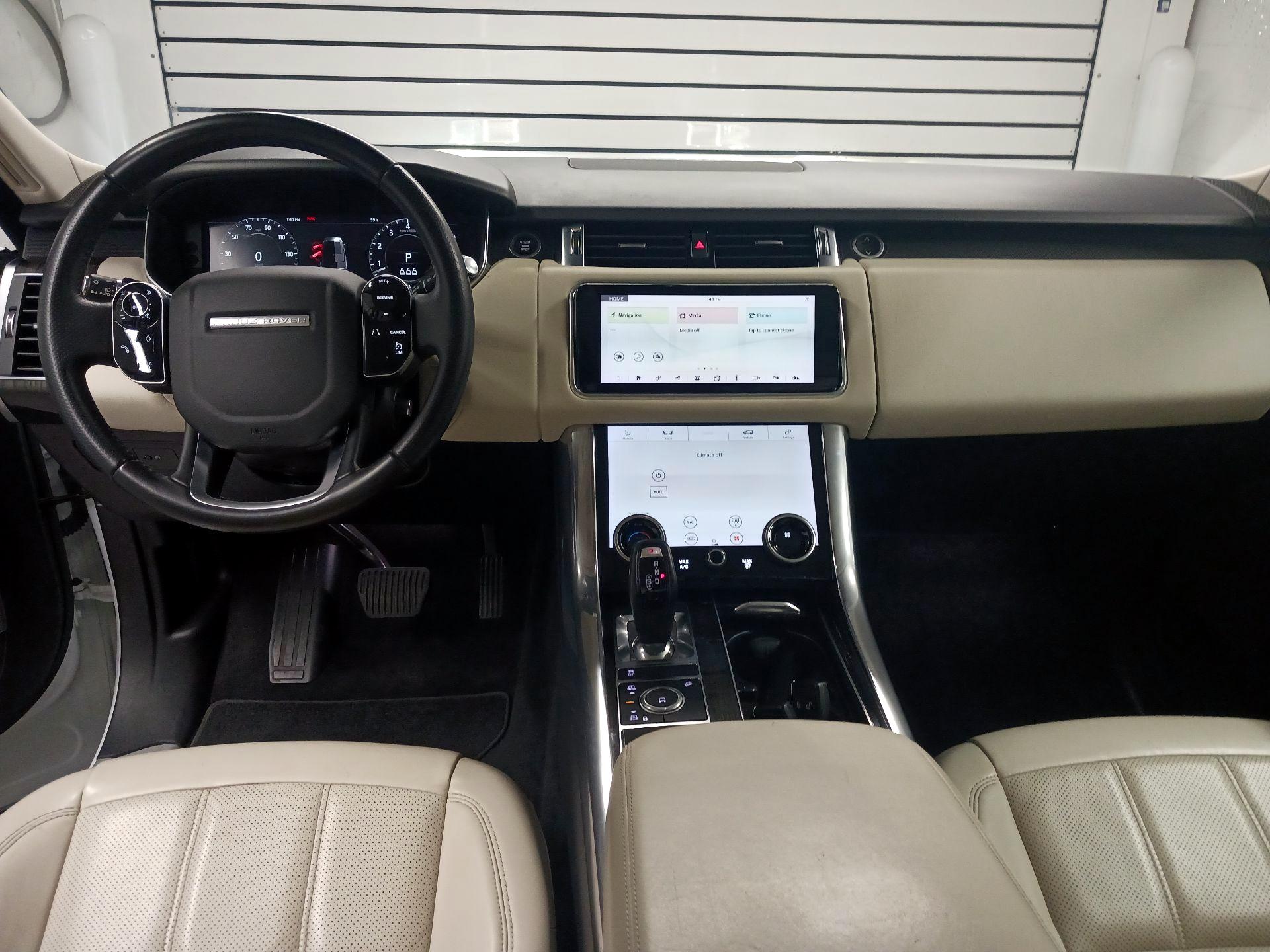 Thumbnail: 2020 Land Rover Range Rover Sport - 9