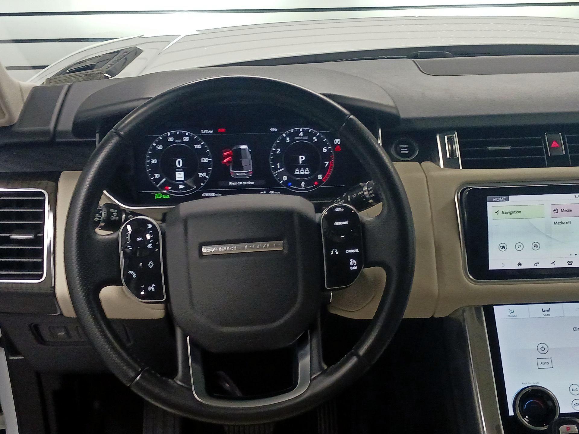 Thumbnail: 2020 Land Rover Range Rover Sport - 10