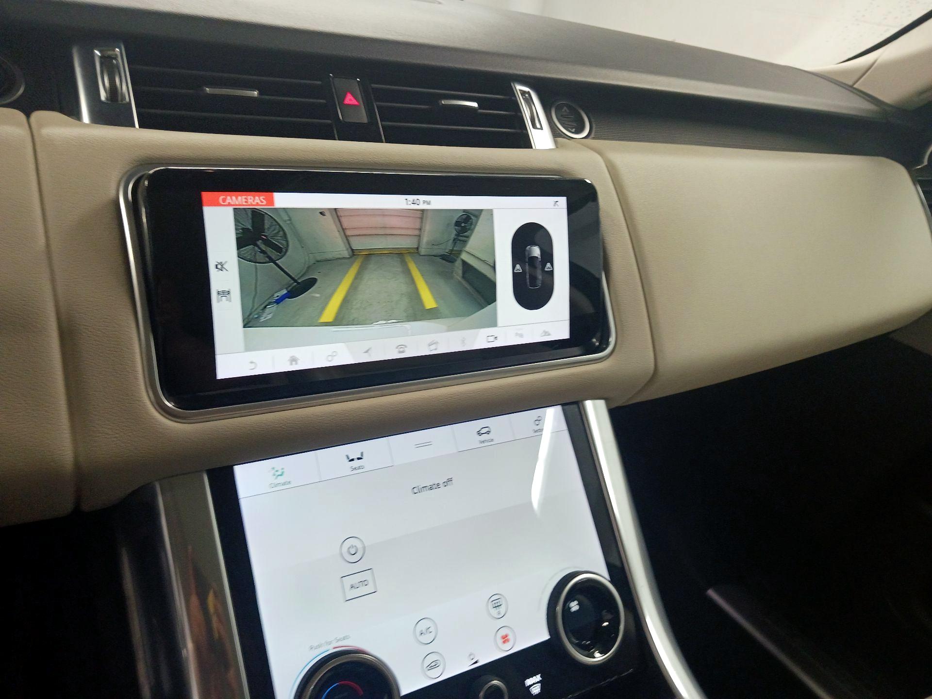 Thumbnail: 2020 Land Rover Range Rover Sport - 13