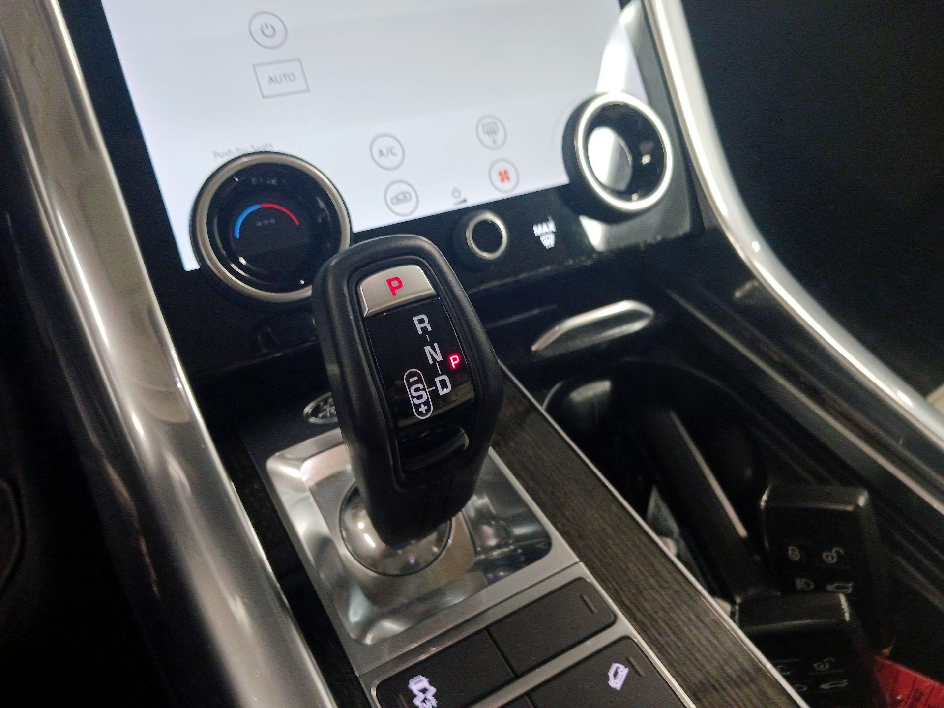 Thumbnail: 2020 Land Rover Range Rover Sport - 16