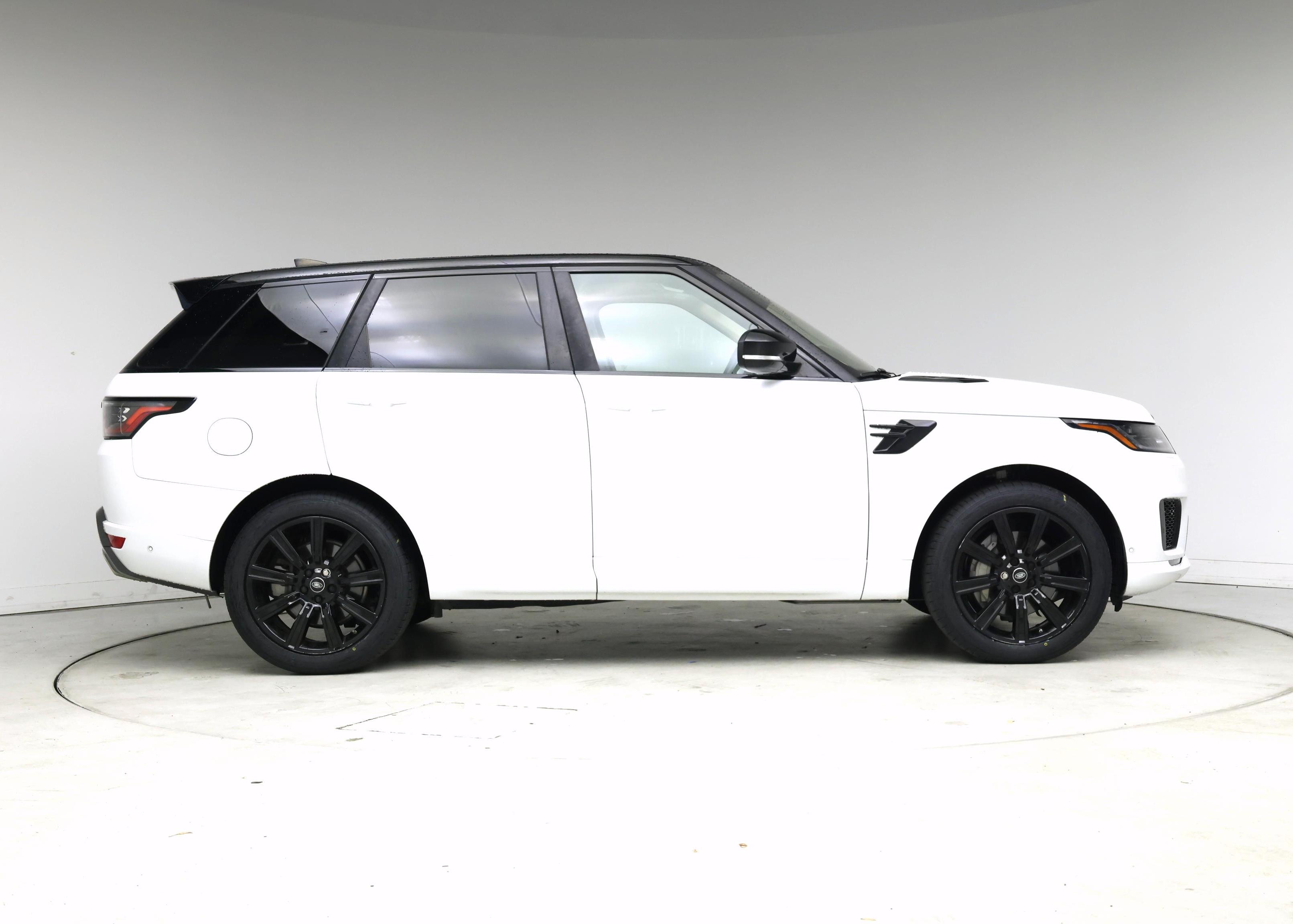 Thumbnail: 2020 Land Rover Range Rover Sport - 7