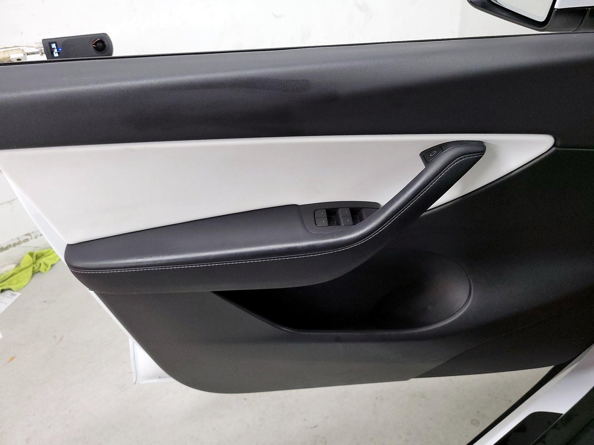 Thumbnail: 2022 Tesla Model Y - 10