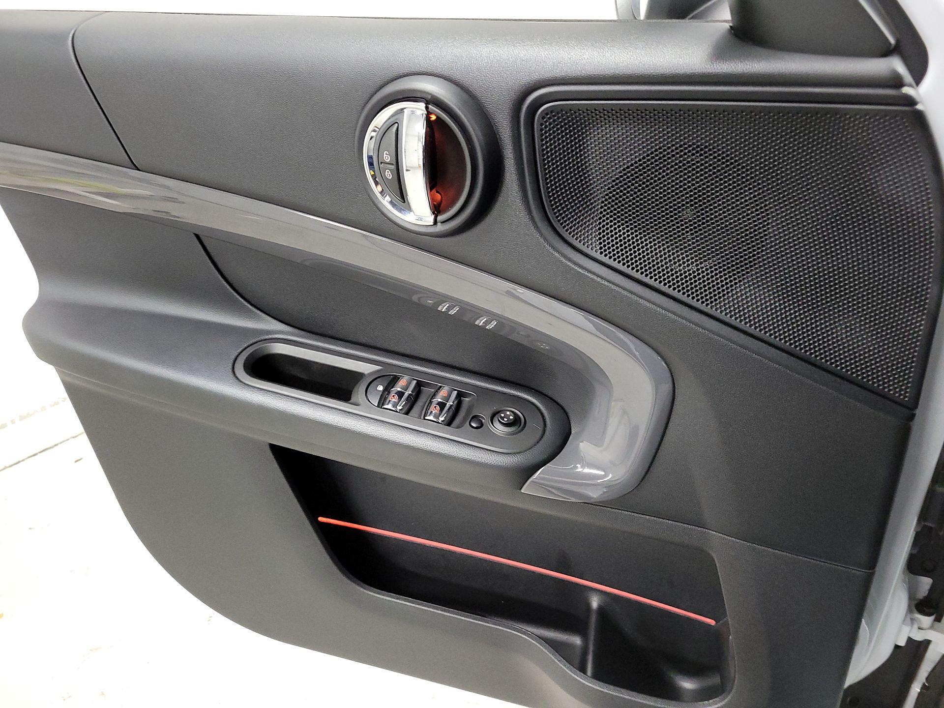 Thumbnail: 2019 MINI Cooper Countryman - 10