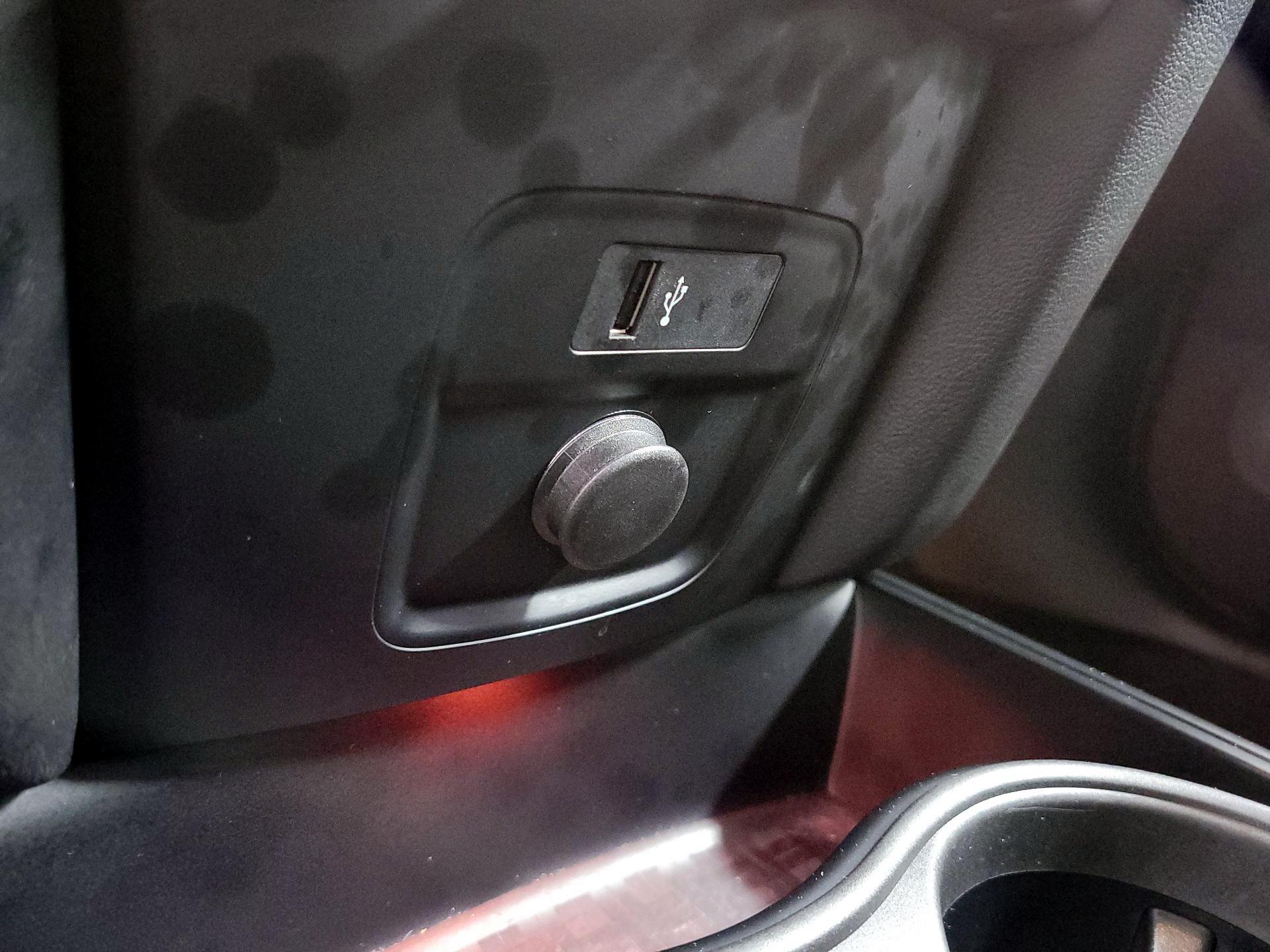 Thumbnail: 2019 MINI Cooper Countryman - 16