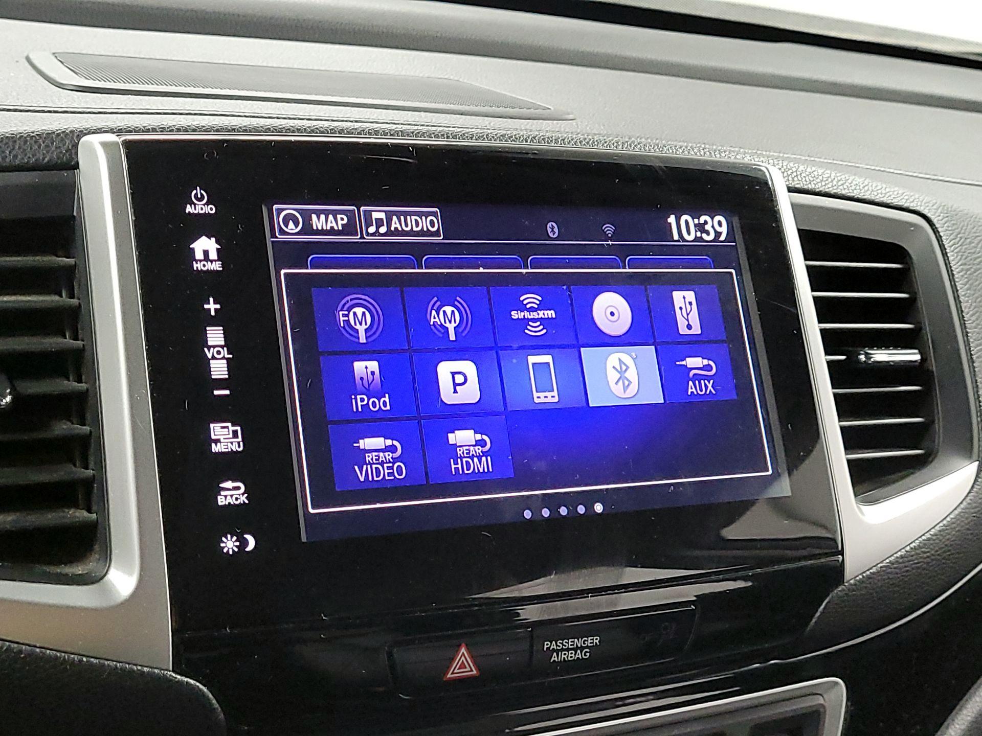 Thumbnail: 2018 Honda Pilot - 12