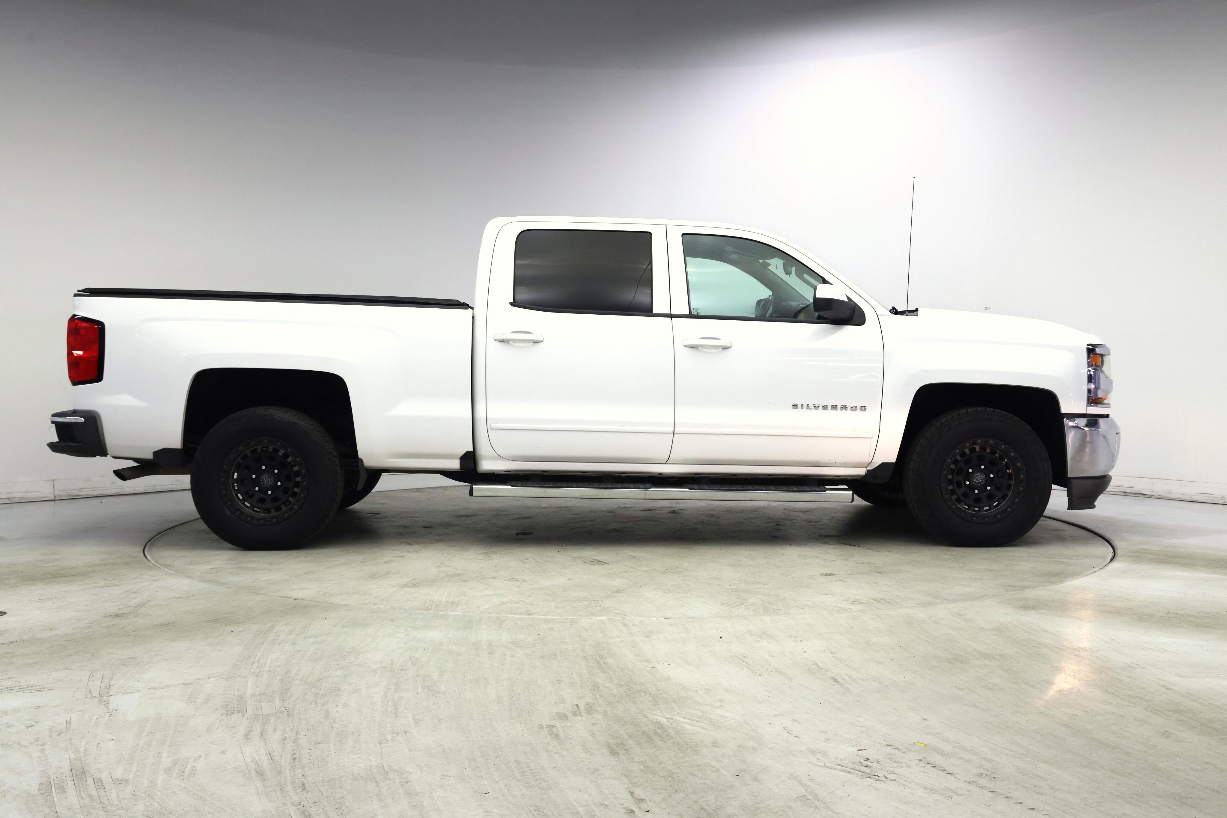 Thumbnail: 2018 Chevrolet Silverado 1500 - 7