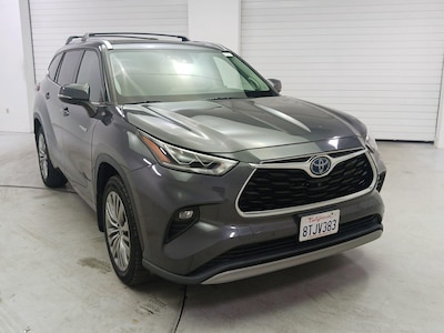2021 Toyota Highlander Hybrid Platinum