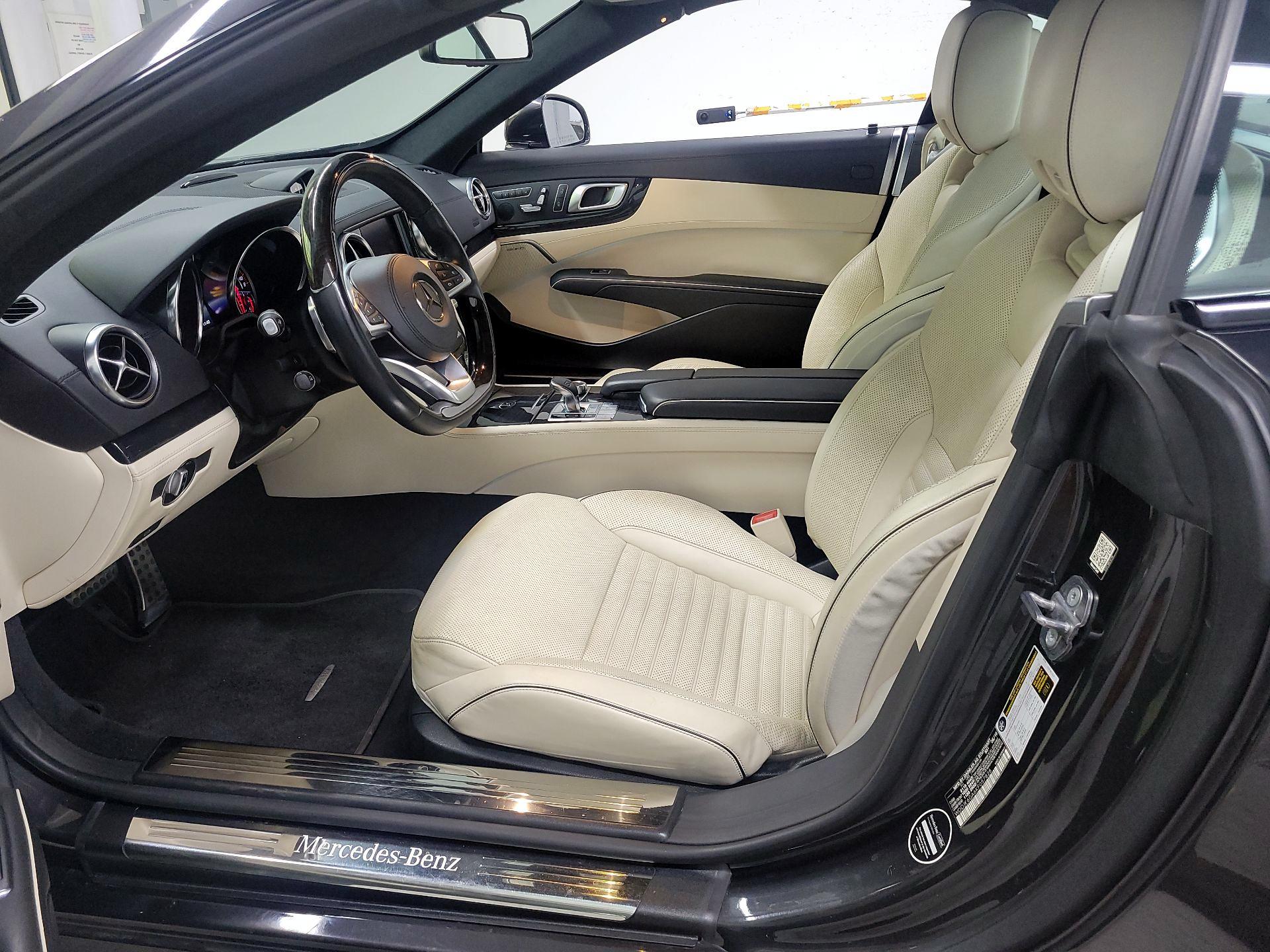 Thumbnail: 2019 Mercedes-Benz SL-Class - 11