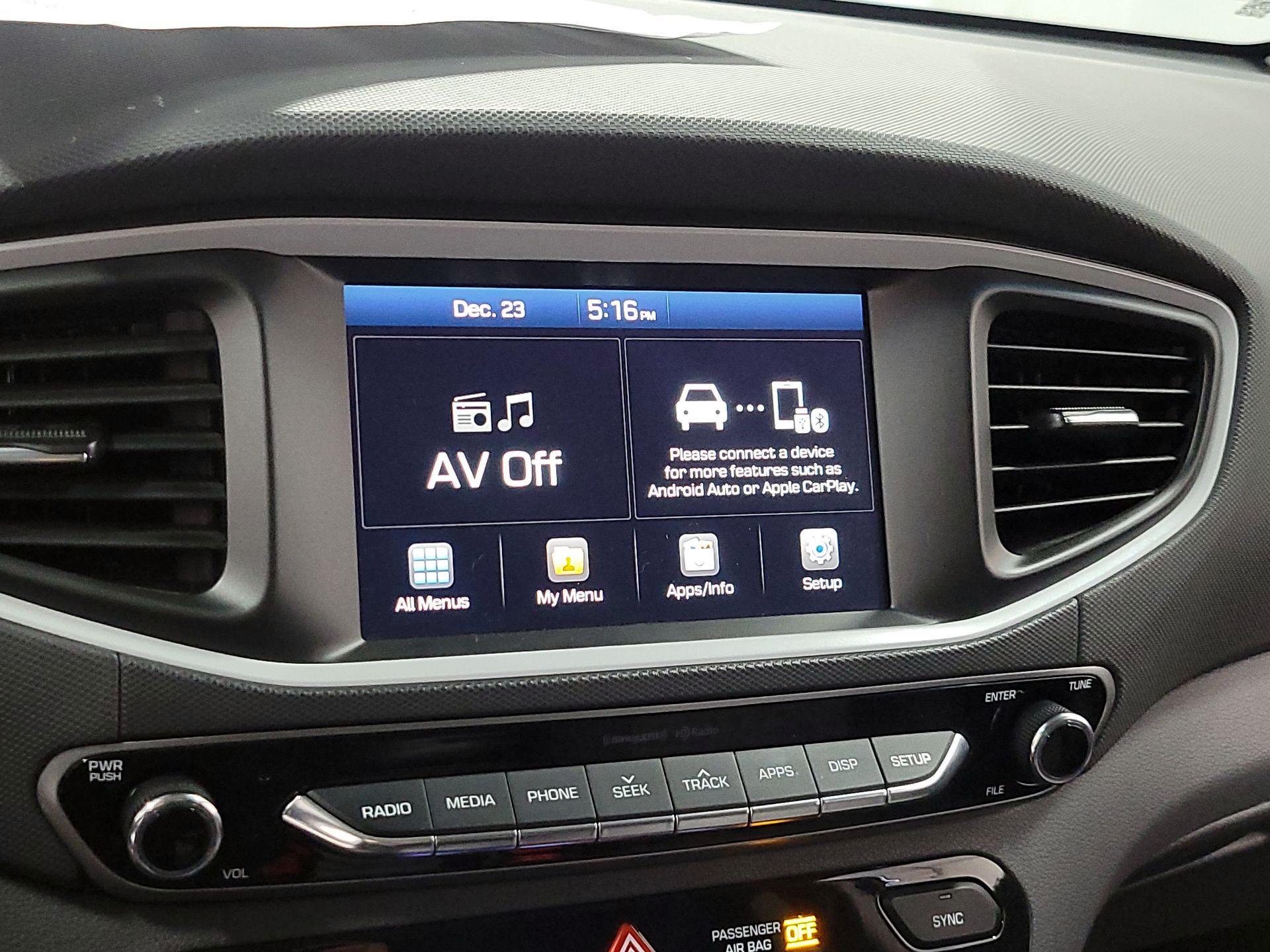 Thumbnail: 2017 Hyundai Ioniq - 12