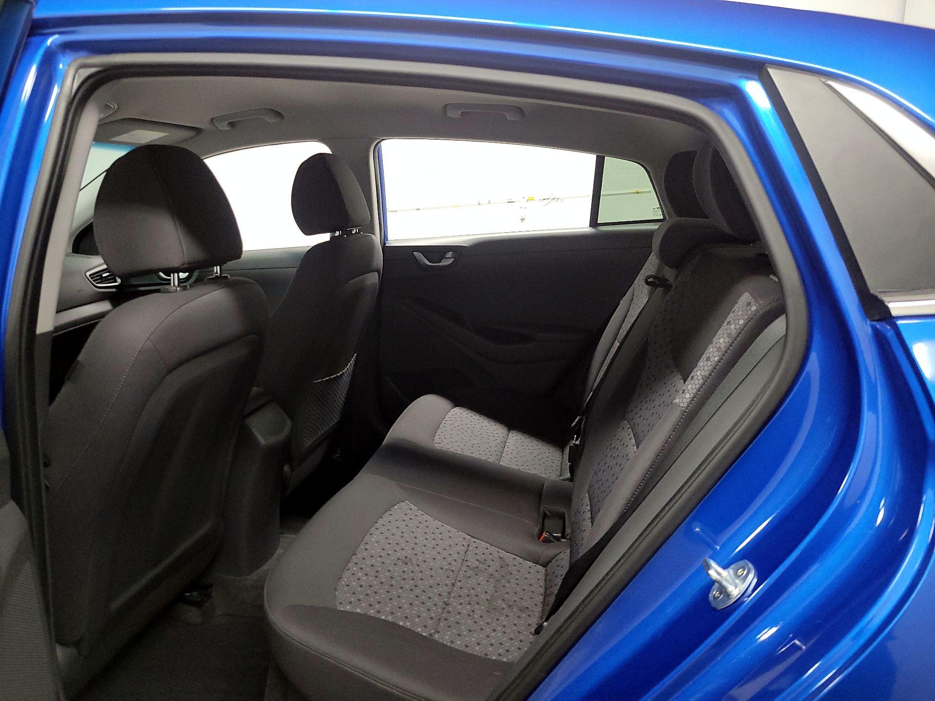 Thumbnail: 2017 Hyundai Ioniq - 15