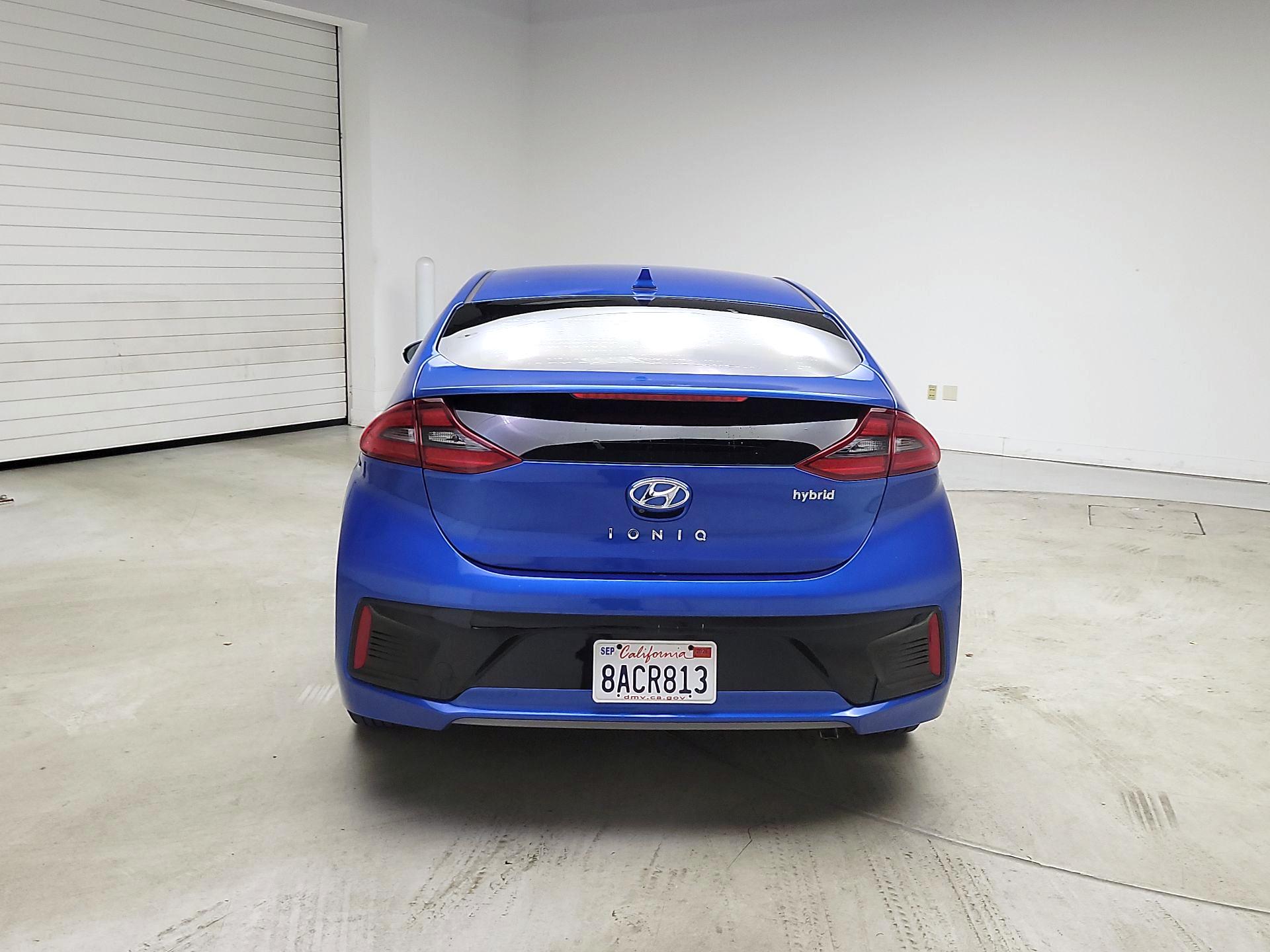 Thumbnail: 2017 Hyundai Ioniq - 6